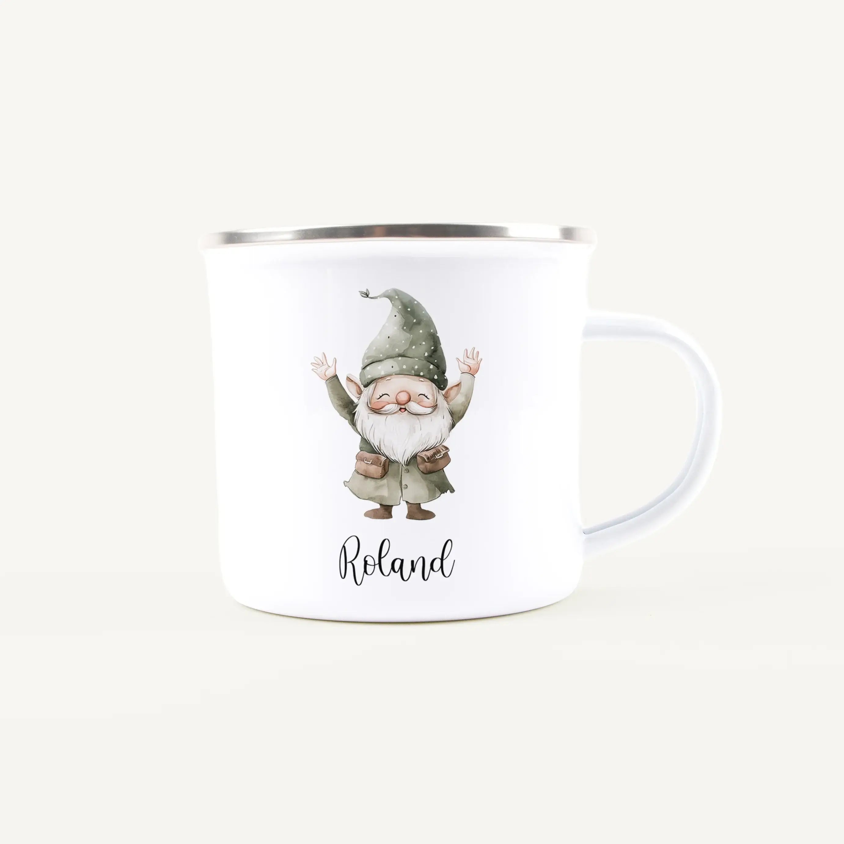 Emaille Tasse Wichtel-Emaille Tasse-famprints-Die Emaille Tasse Wichtel von famprints ist eine liebevoll gestaltete Geschenkidee für die Weihnachtszeit und darüber hinaus. Mit einem personalisierten Namen wird jede Tasse zu einem echten Einzelstück, das K