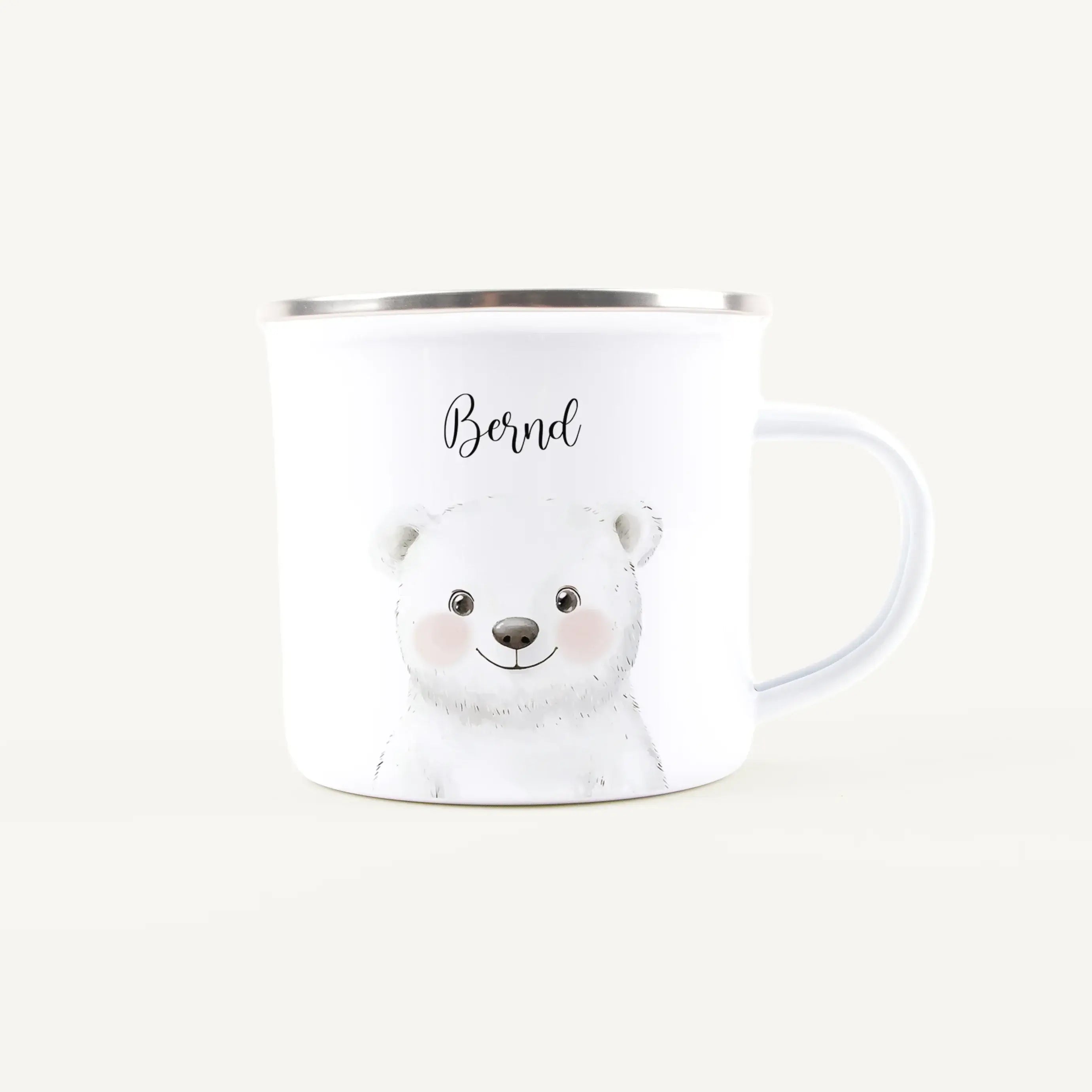 Emaille Tasse Eisbär Portrait-Emaille Tasse-famprints-Die Emaille Tasse Eisbär Portrait von famprints ist eine liebevoll gestaltete Kindertasse, die Alltag und Geschenkidee perfekt verbindet. Das zarte Eisbärenmotiv im Portrait-Stil wirkt ruhig, verspielt