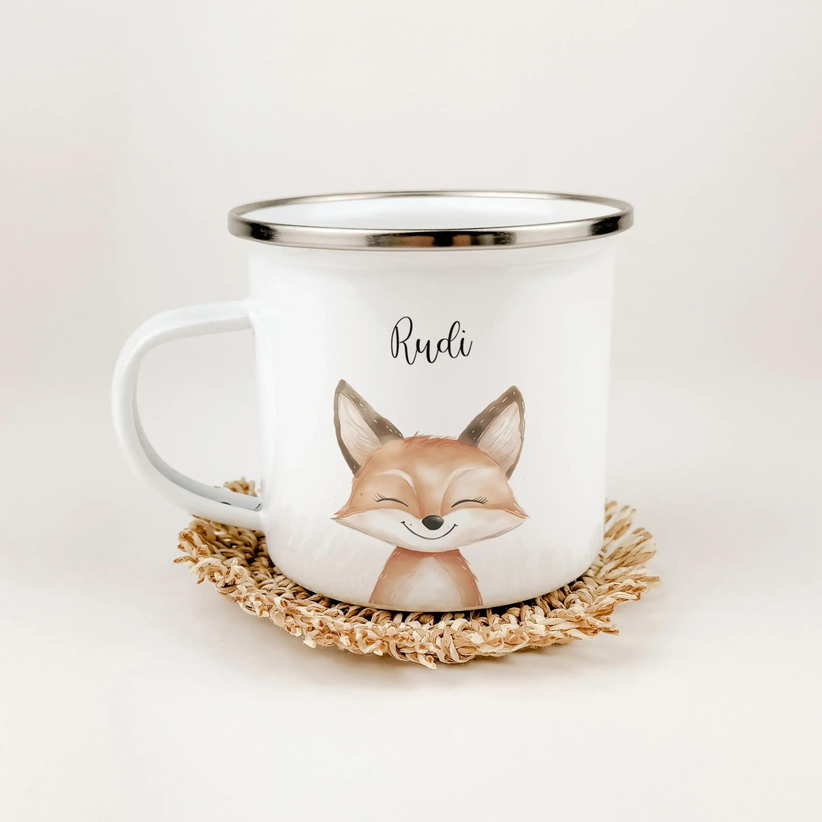 Emaille Tasse Fuchs Portrait-famprints-Emaille Tasse-Die Emaille Tasse Fuchs Portrait ist das ideale personalisierte Geschenk für kleine Tierliebhaber. Mit ihrem bezaubernden Fuchs-Porträt in lebendiger Aquarell-Optik wird sie garantiert zum Lieblingsbech