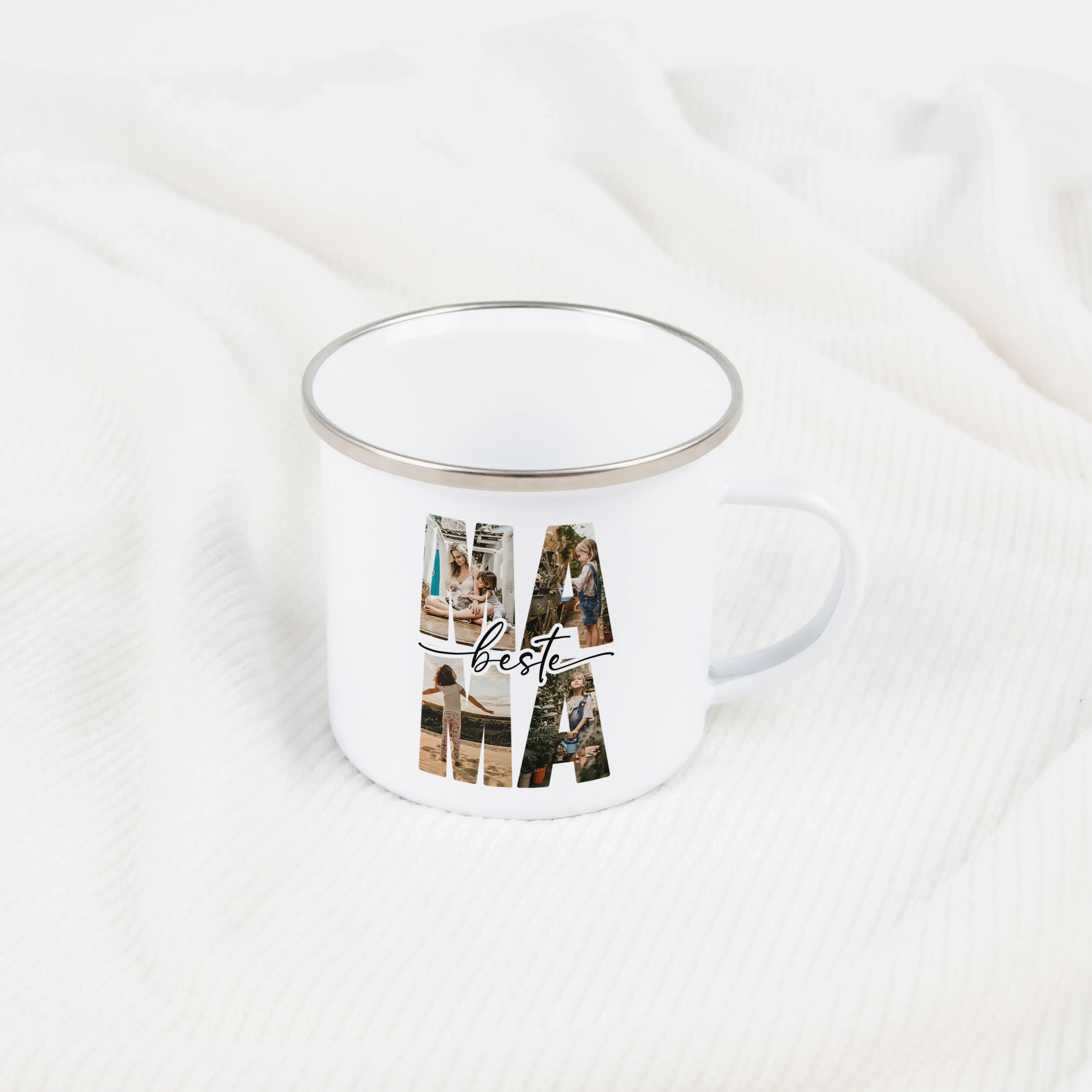 Emaille Tasse beste Mama-Emaille Tasse-famprints-Mit der personalisierten Emaille Tasse beste Mama von famprints schenkst du nicht nur eine hübsche Tasse, sondern einen ganz persönlichen Moment, der im Alltag deiner Mama jeden Tag aufs Neue Freude weckt.