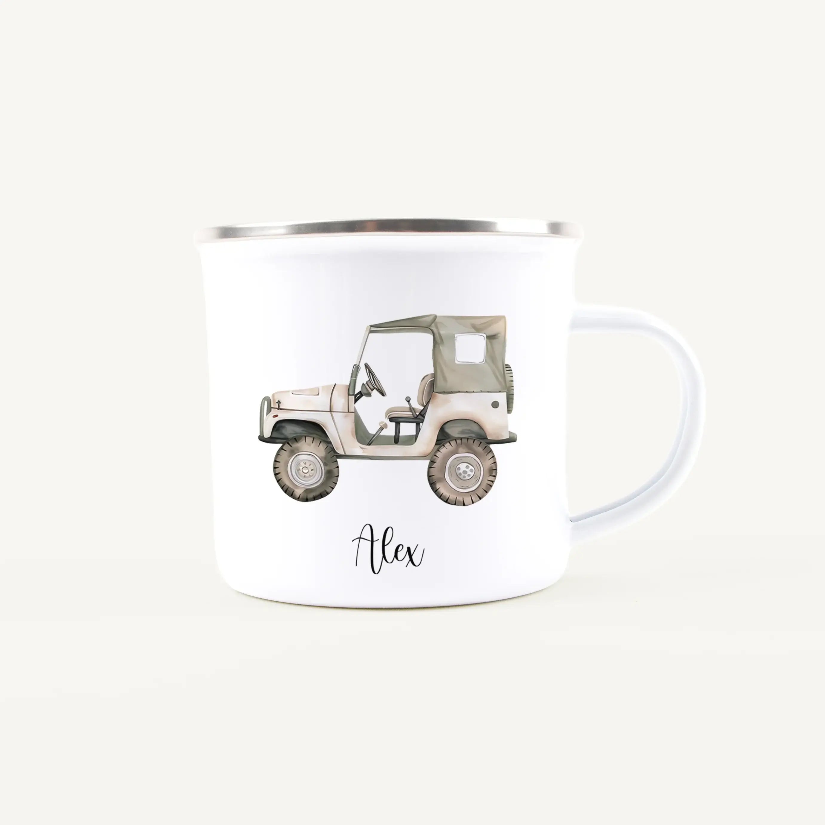 Emaille Tasse Jeep-Emaille Tasse-famprints-Die Emaille Tasse Jeep von famprints ist genau das Richtige, wenn du ein persönliches Geschenk suchst, das im Alltag genutzt wird und trotzdem etwas Besonderes ist. Das liebevoll gestaltete Jeep-Motiv erinnert an