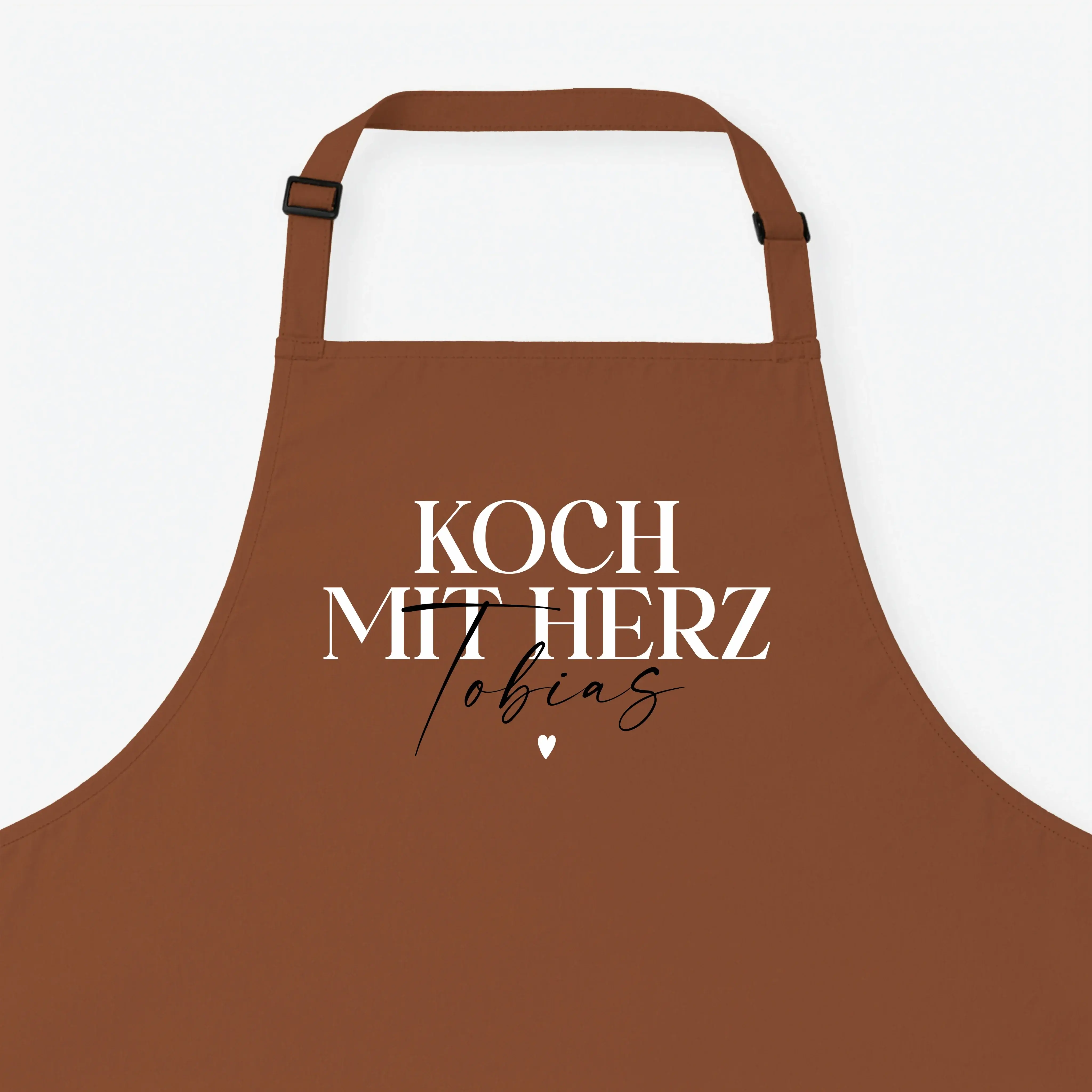 Kochschürze Koch mit Herz-Kochschürze-famprints-Kochschürze Koch mit Herz steht für Freude am Kochen und für eine persönliche Note, die man sofort sieht. Bei famprints wird aus einer hochwertigen Küchenschürze ein individuelles Geschenk, das genau zu dir
