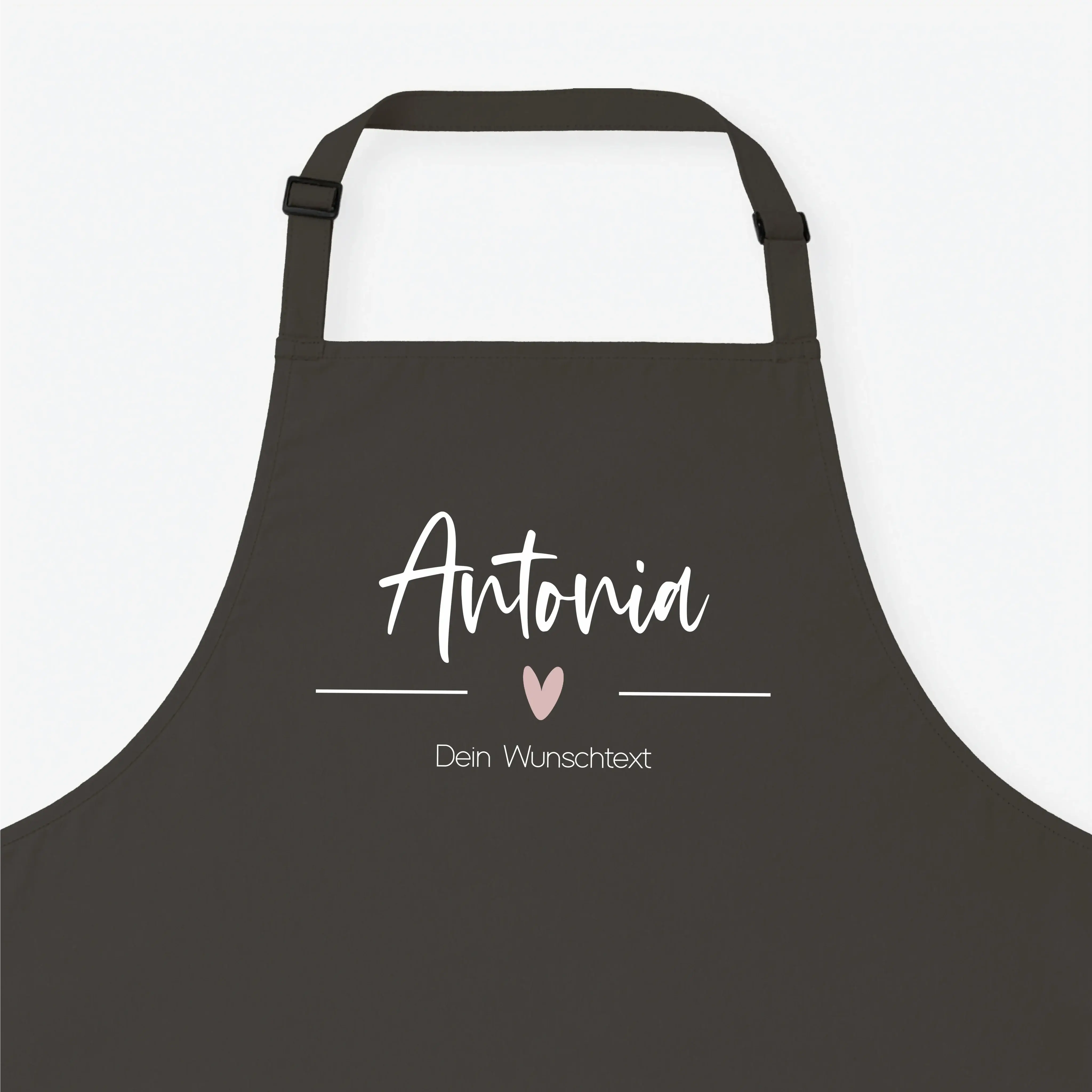 Kochschürze Text + Symbol-Kochschürze-famprints-Kochschürze Text + Symbol wird bei famprints zu einem persönlichen Küchenbegleiter, der genau zeigt, wer hier kocht, backt oder grillt. Du gestaltest deine Schürze mit Namen, Wunschtext und einem passenden S