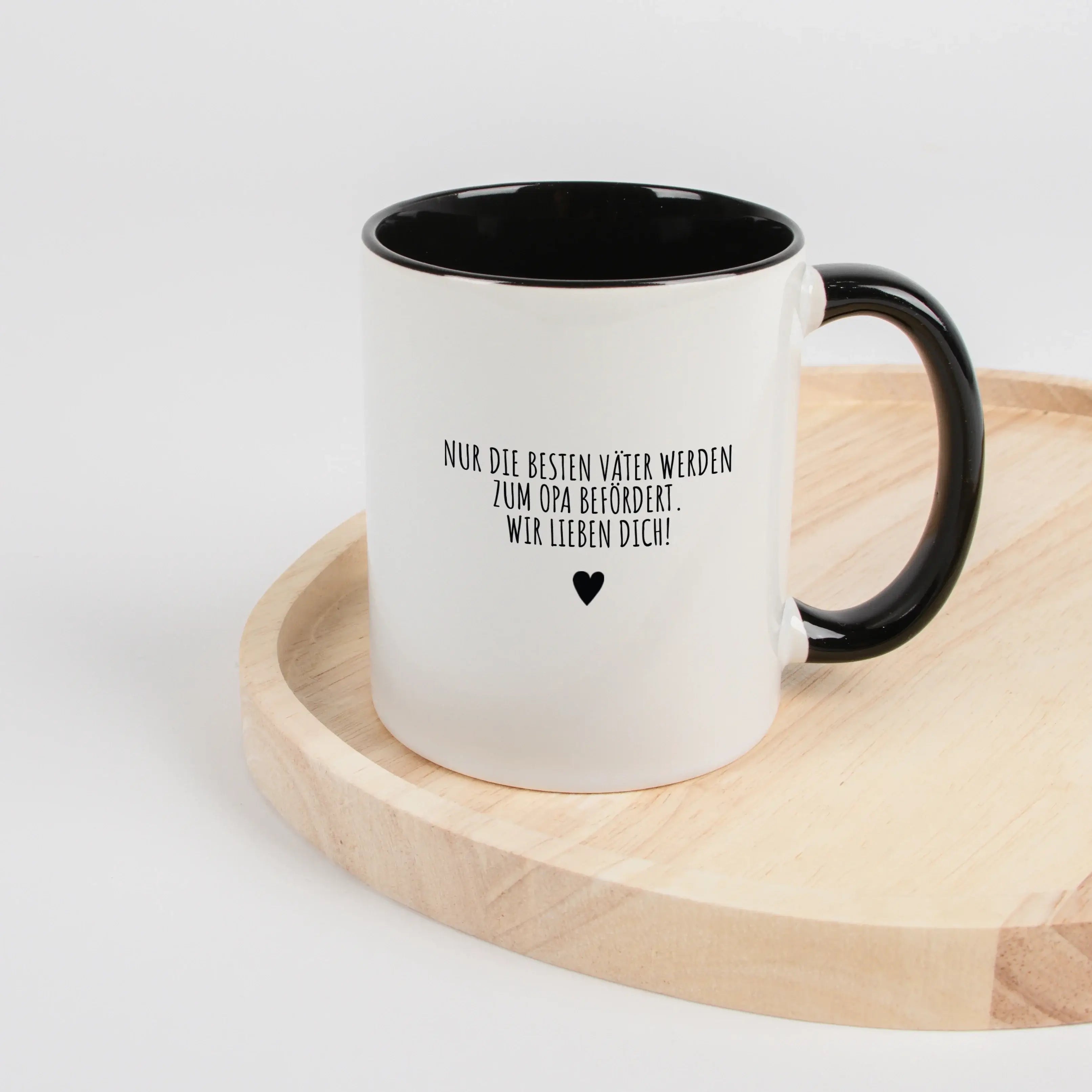 Tasse bester Opa - Keramik Tasse - famprints - Überrasche deinen Opa mit einer ganz besonderen Tasse, die nicht nur ein praktisches Alltagsobjekt ist, sondern auch ein emotionales Geschenk voller Erinnerungen. Diese personalisierte Keramiktasse wird sein