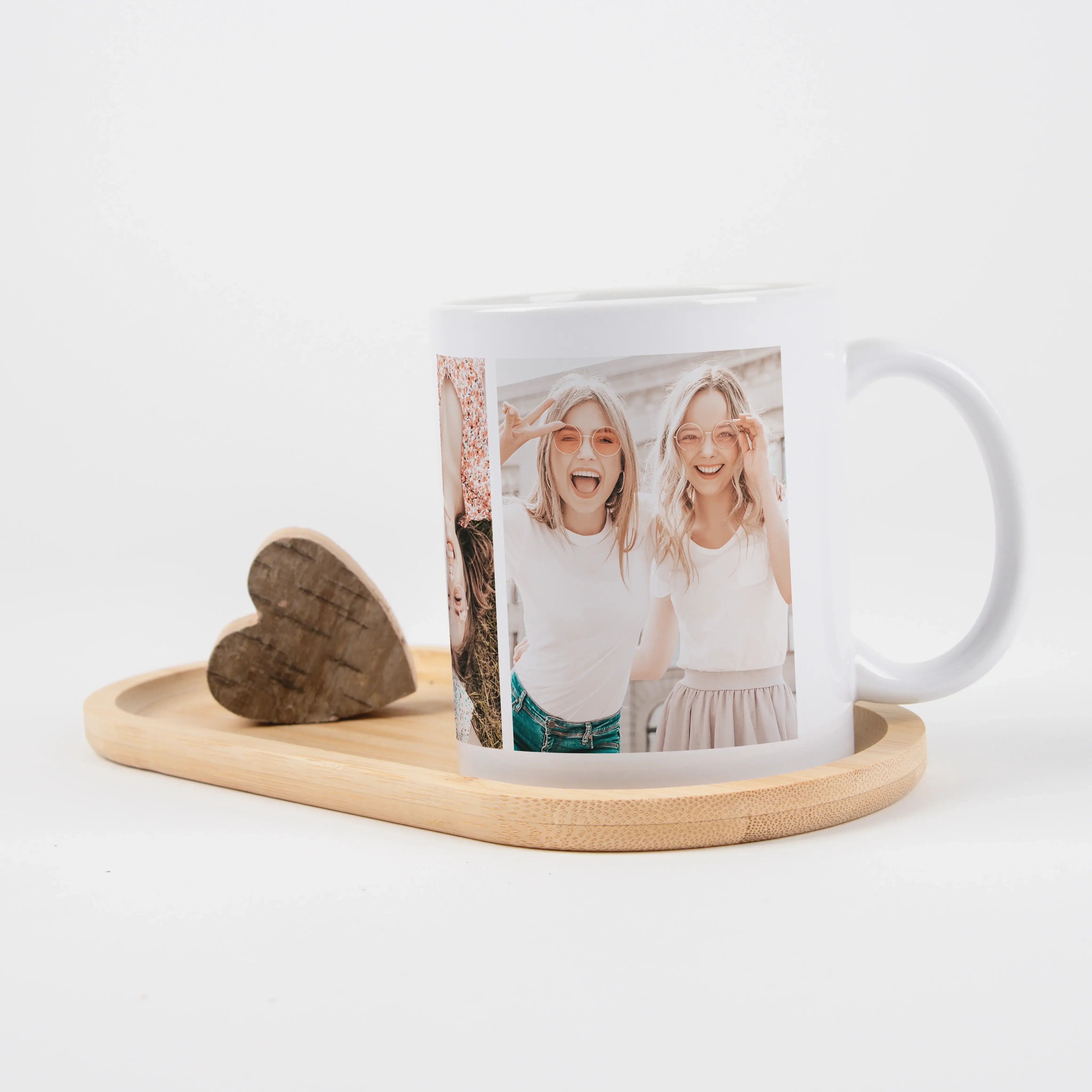 Tasse Foto Three-Keramik Tasse-famprints-Die Tasse Foto Three von famprints verwandelt deine schönsten Momente in eine persönliche Fototasse mit Charakter. Gestalte deine individuelle Kaffeetasse ganz einfach mit drei eigenen Bildern und erstelle eine har