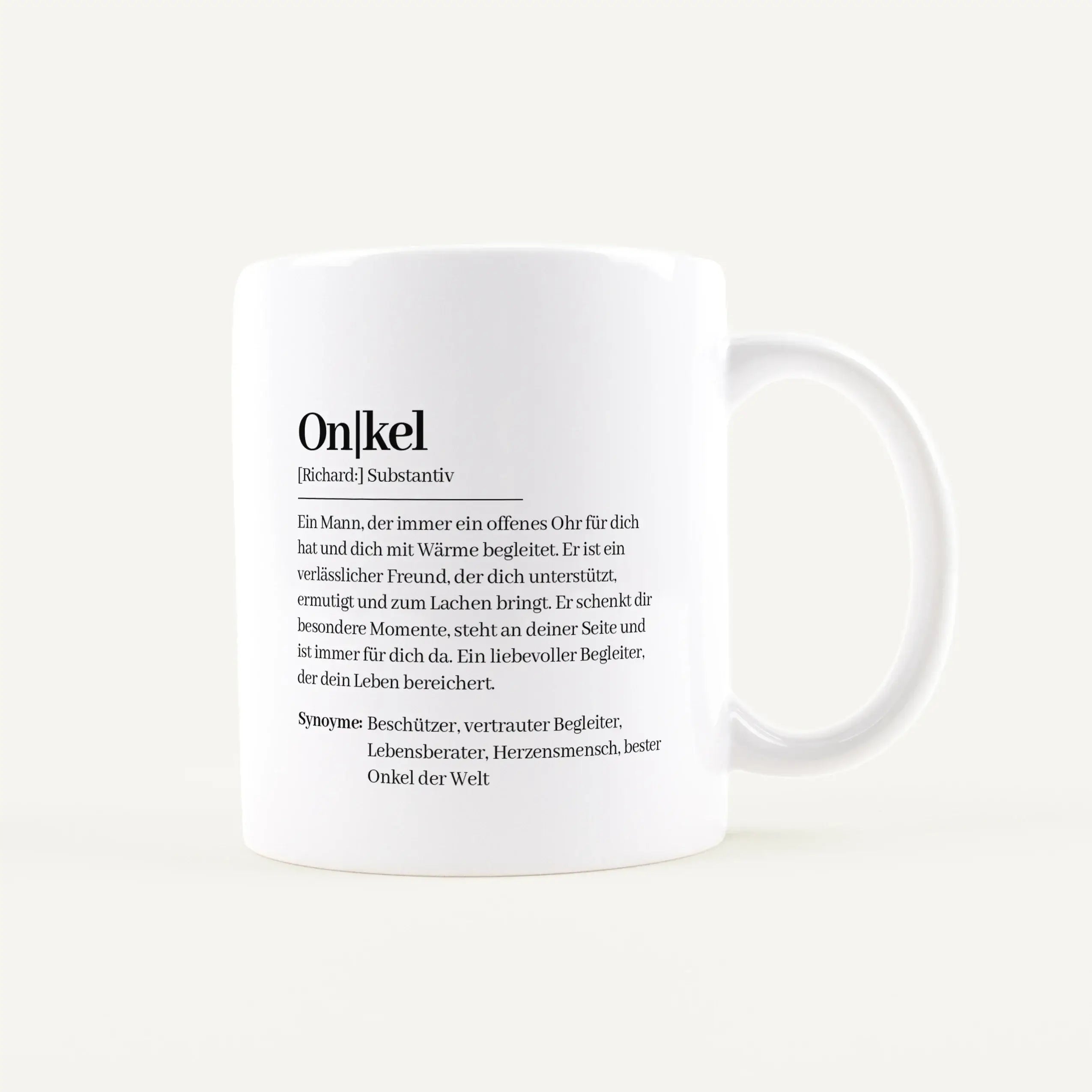 Tasse Definition Onkel-Keramik Tasse-famprints-Die Tasse Definition Onkel von famprints ist eine persönliche Geschenkidee für einen Menschen, der im Alltag einfach dazugehört. Das Design im Duden Stil beschreibt deinen Onkel mit liebevollen Worten und wir