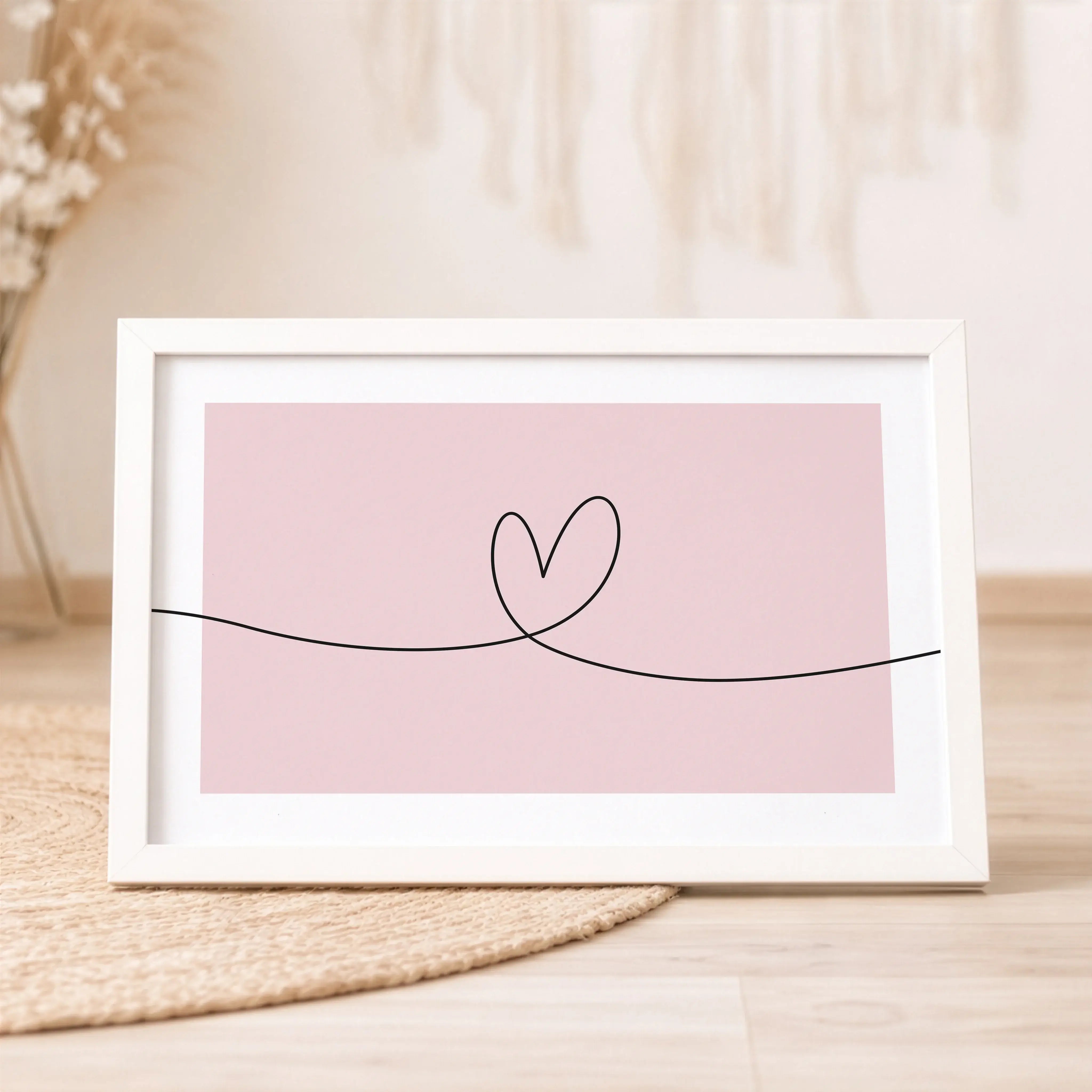 Herzlinie Poster No2-Poster-famprints-Das Herzlinie Poster No2 ist ein modernes Line Art Poster mit klarer Linienführung. Eine schwarze, durchgehende Linie verläuft von links nach rechts über das gesamte Motiv und formt in der Mitte eine schlichte Herzkon