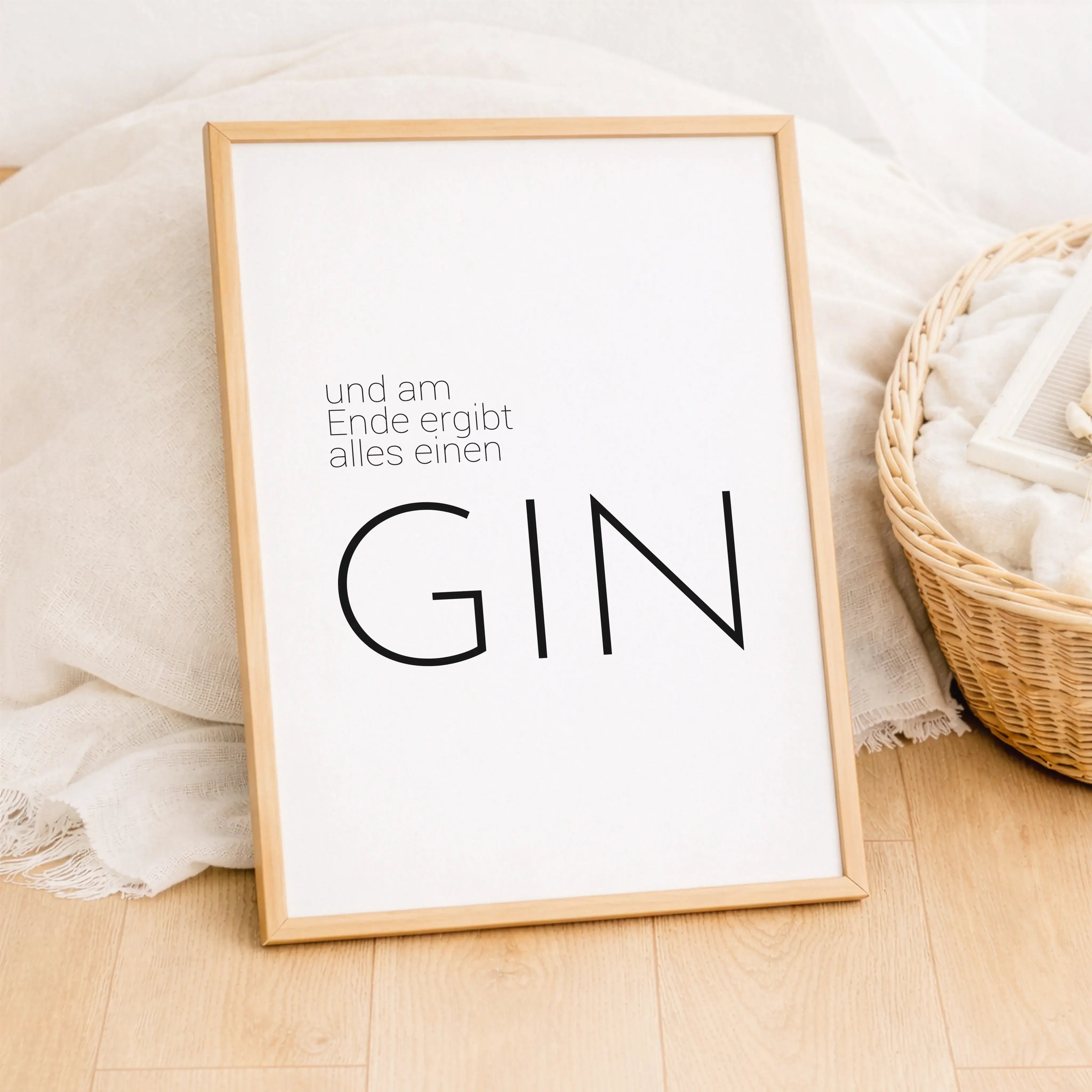 Gin Poster 'Ende'-Poster-famprints-Das Gin Poster Ende ist genau das Richtige für alle, die Humor, Design und ihre Liebe zu Gin stilvoll an die Wand bringen wollen. Der bekannte Spruch und am Ende ergibt alles einen Gin sorgt für ein Schmunzeln und macht