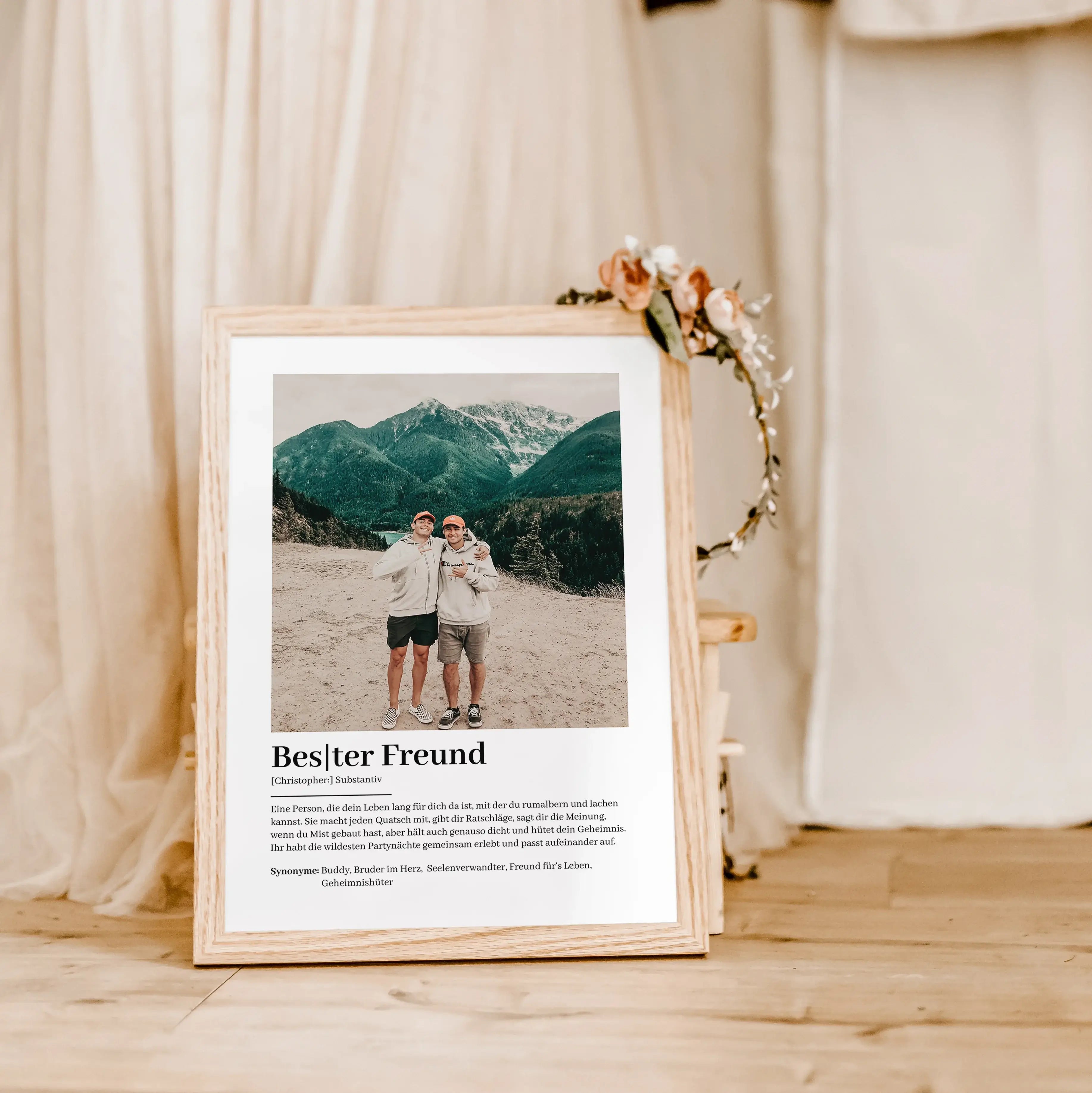 Bester Freund Definition Foto Poster-famprints-Personalisiertes Poster-Das beste Freund Definition Foto Poster ist der perfekte Weg, um deinen besten Freund zu feiern. Personalisierbar mit seinem Namen und einem persönlichen Foto, wird dieses Poster siche