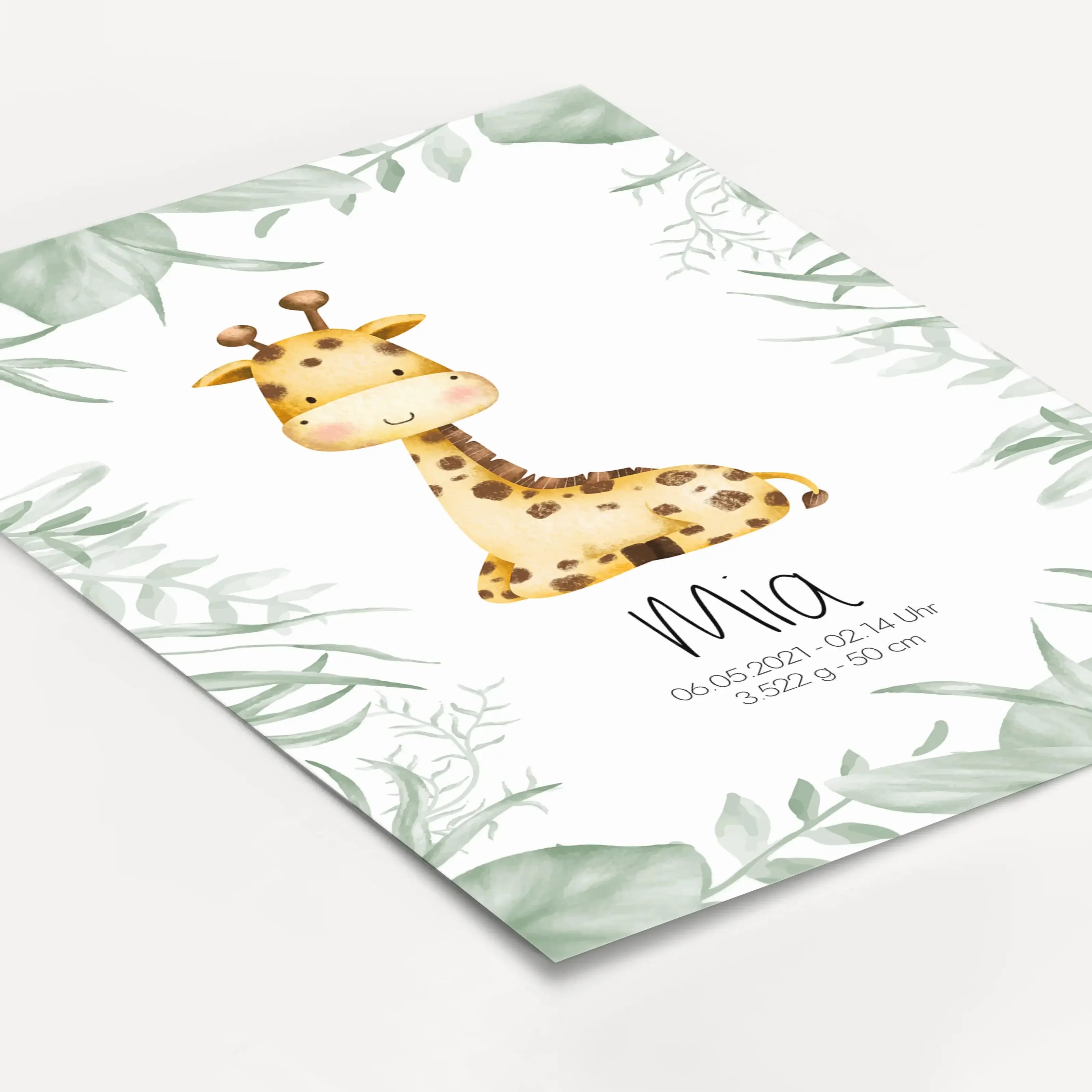 Geburtsposter Safari-Personalisiertes Poster-famprints-Das Geburtsposter Safari von famprints ist eine liebevolle Art, die Ankunft deines Kindes festzuhalten. Mit einem sanften Safari Tiermotiv und den persönlichen Geburtsdaten wird aus einem einfachen Wa