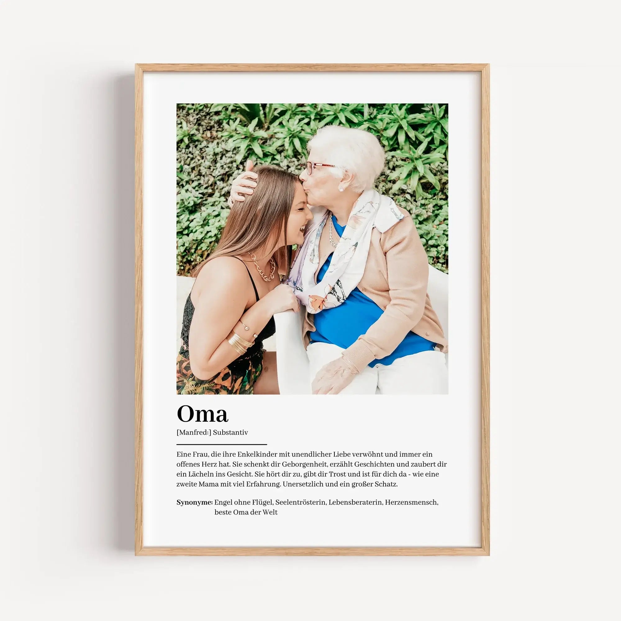 Oma Definition Poster mit Foto-famprints-Personalisiertes Poster-Suchst du nach einem ganz besonderen Geschenk für deine Oma? Unser Oma Definition Poster mit Foto ist die perfekte Wahl, um deine Liebe und Wertschätzung auf einzigartige Weise auszudrücken.