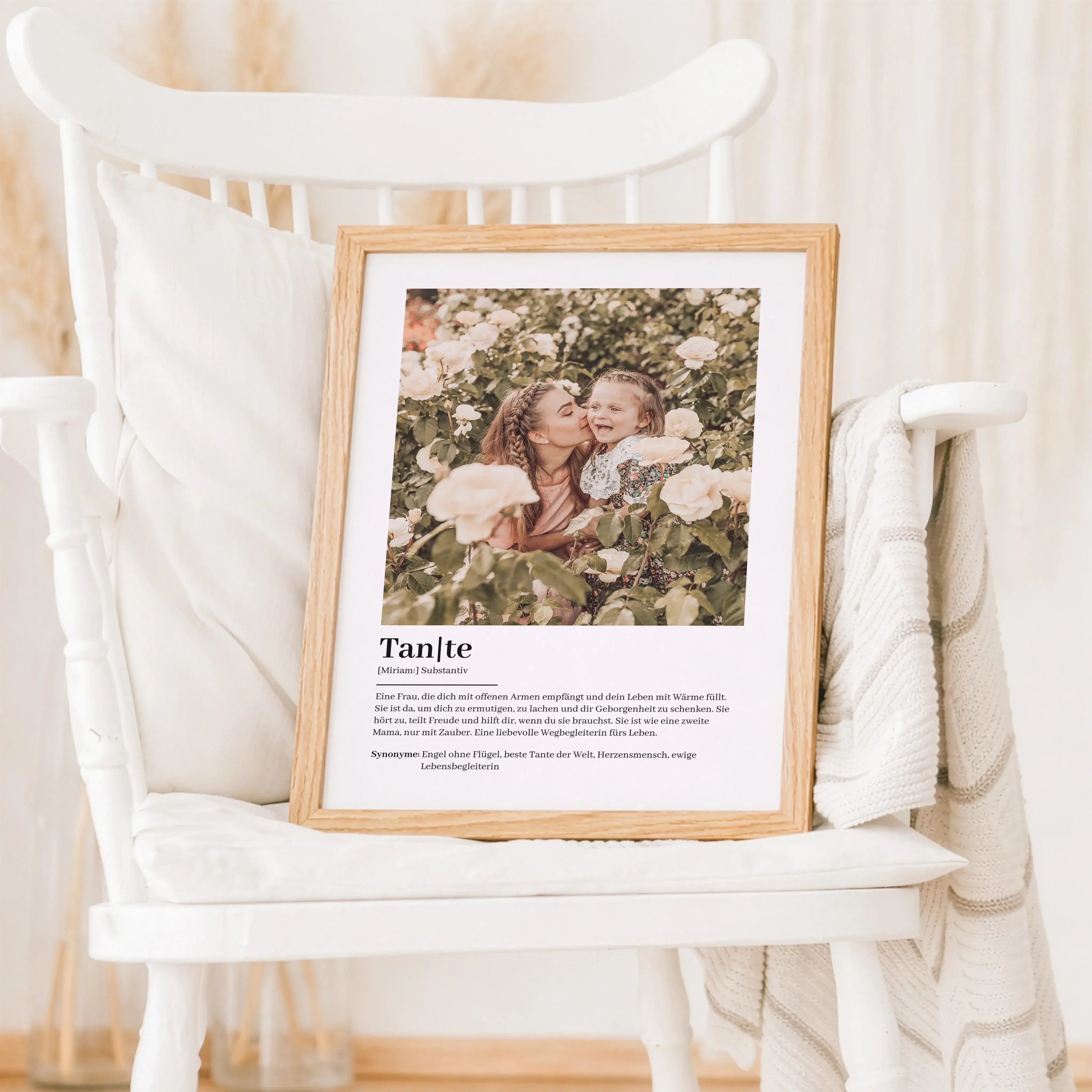 Tante Definition Poster mit Foto-Personalisiertes Poster-famprints-Das Tante Definition Poster mit Foto ist eine persönliche Geschenkidee für alle, die ihrer Tante auf besondere Weise Danke sagen möchten. Dieses Poster verbindet eine liebevolle Definition