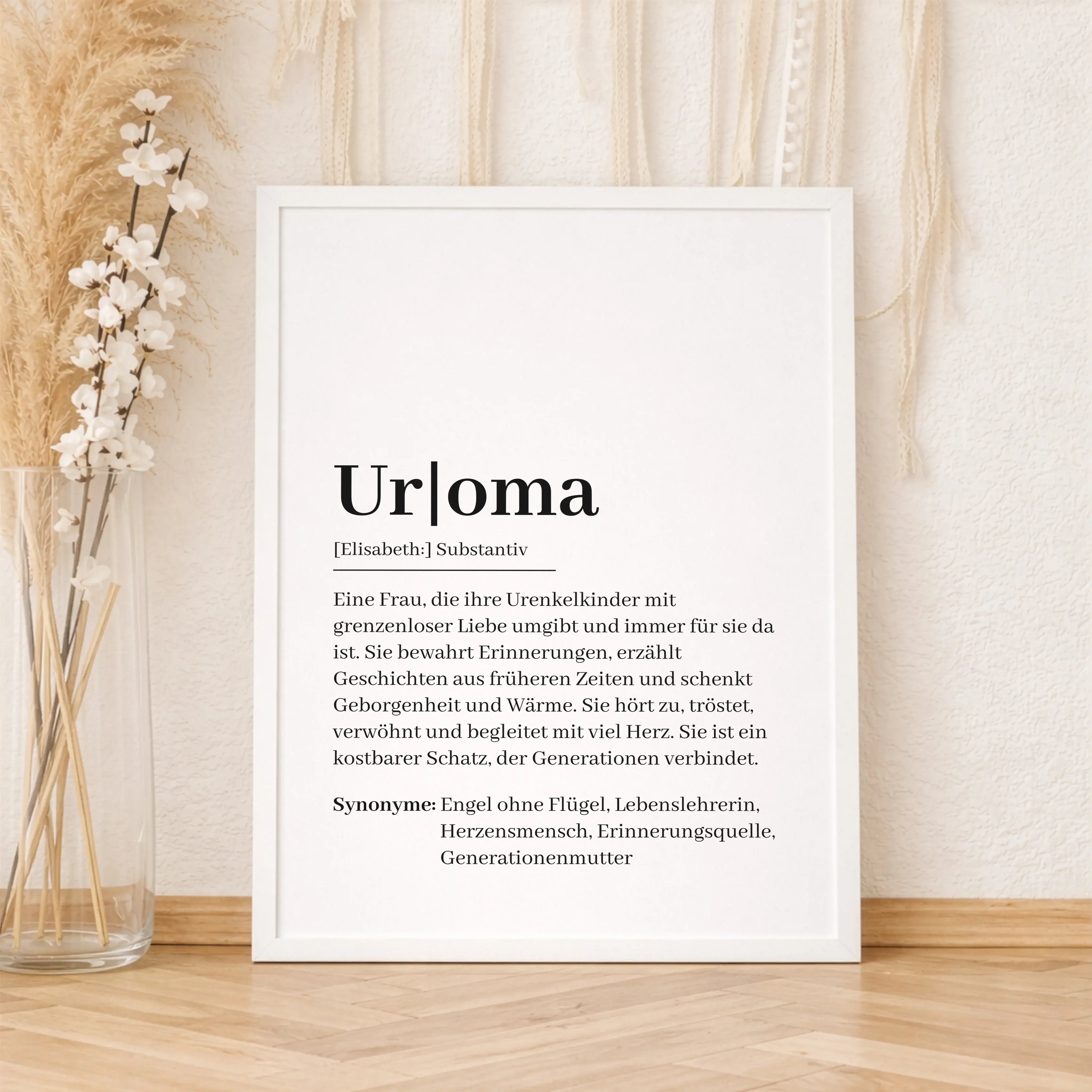 Uroma Definition Poster-Personalisiertes Poster-famprints-Das Uroma Definition Poster ist eine liebevolle Art, Wertschätzung sichtbar zu machen. Es beschreibt mit warmen Worten, was eine Uroma für ihre Familie bedeutet, und wird so zu einem persönlichen G