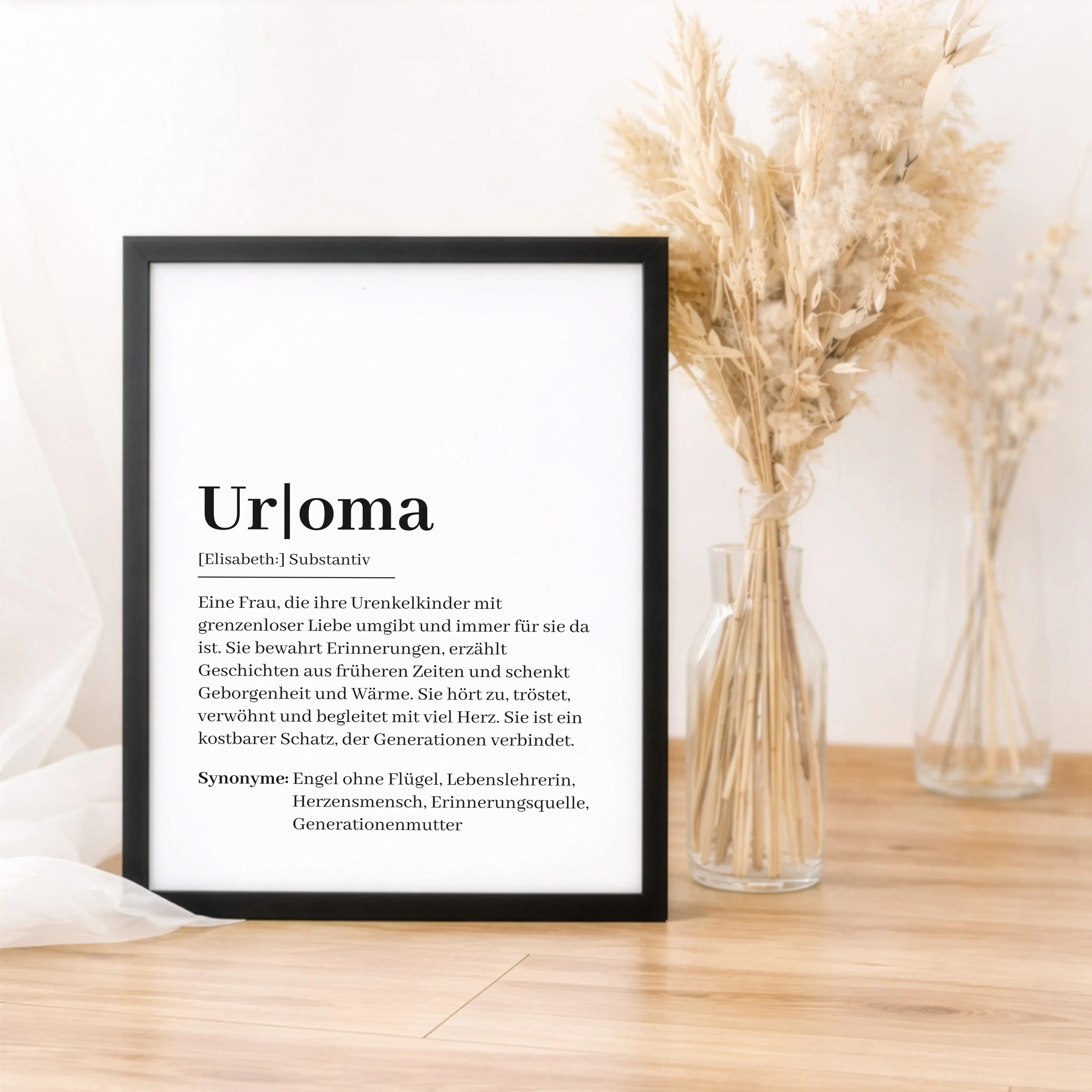 Uroma Definition Poster-Personalisiertes Poster-famprints-Das Uroma Definition Poster ist eine liebevolle Art, Wertschätzung sichtbar zu machen. Es beschreibt mit warmen Worten, was eine Uroma für ihre Familie bedeutet, und wird so zu einem persönlichen G