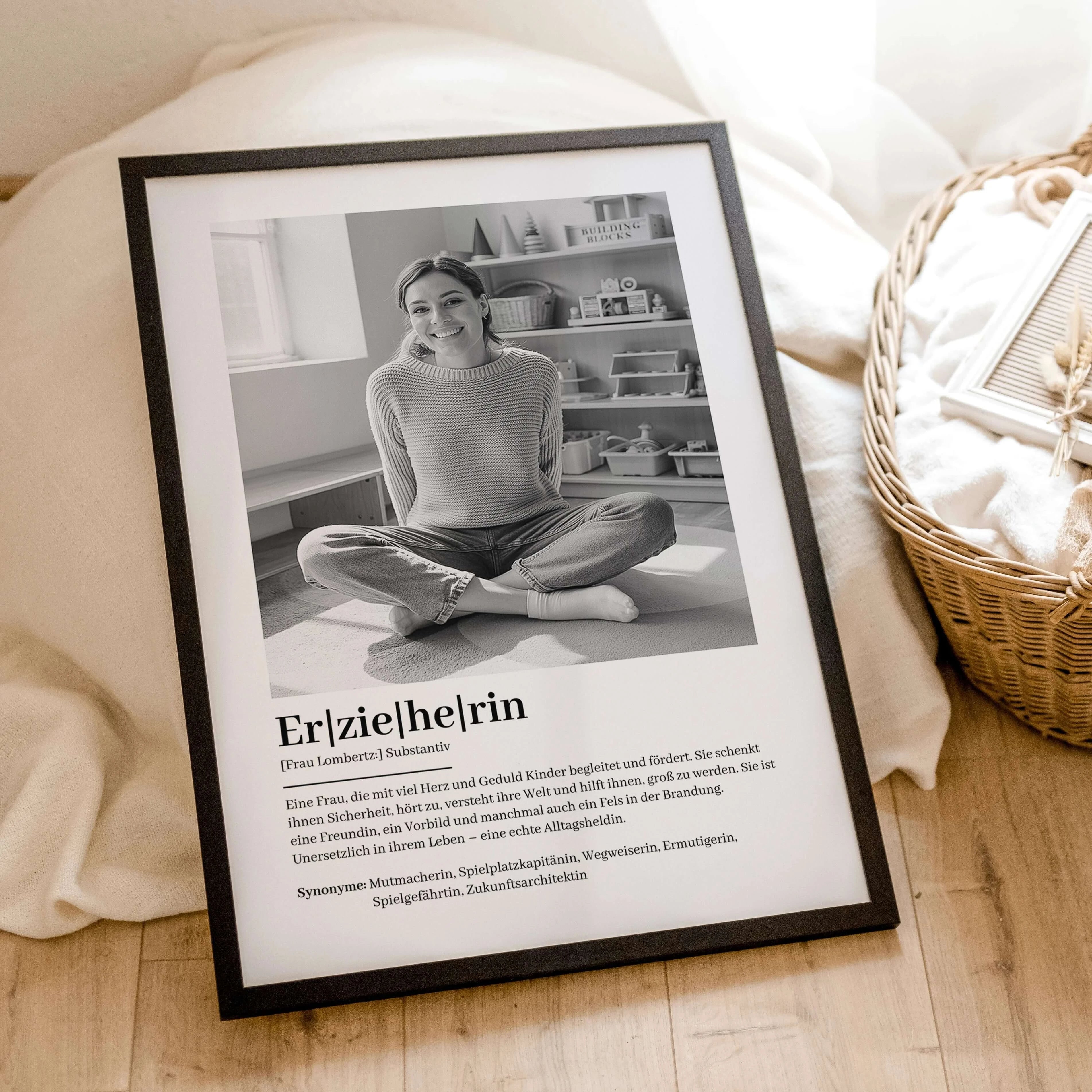 Erzieherin Definition Poster mit Foto-Personalisiertes Poster-famprints-Suchst du nach einem besonderen Geschenk für deine Erzieherin? Unser Erzieherin Definition Poster mit Foto ist die perfekte Wahl! Dieses liebevoll gestaltete Poster zeigt auf einzigar
