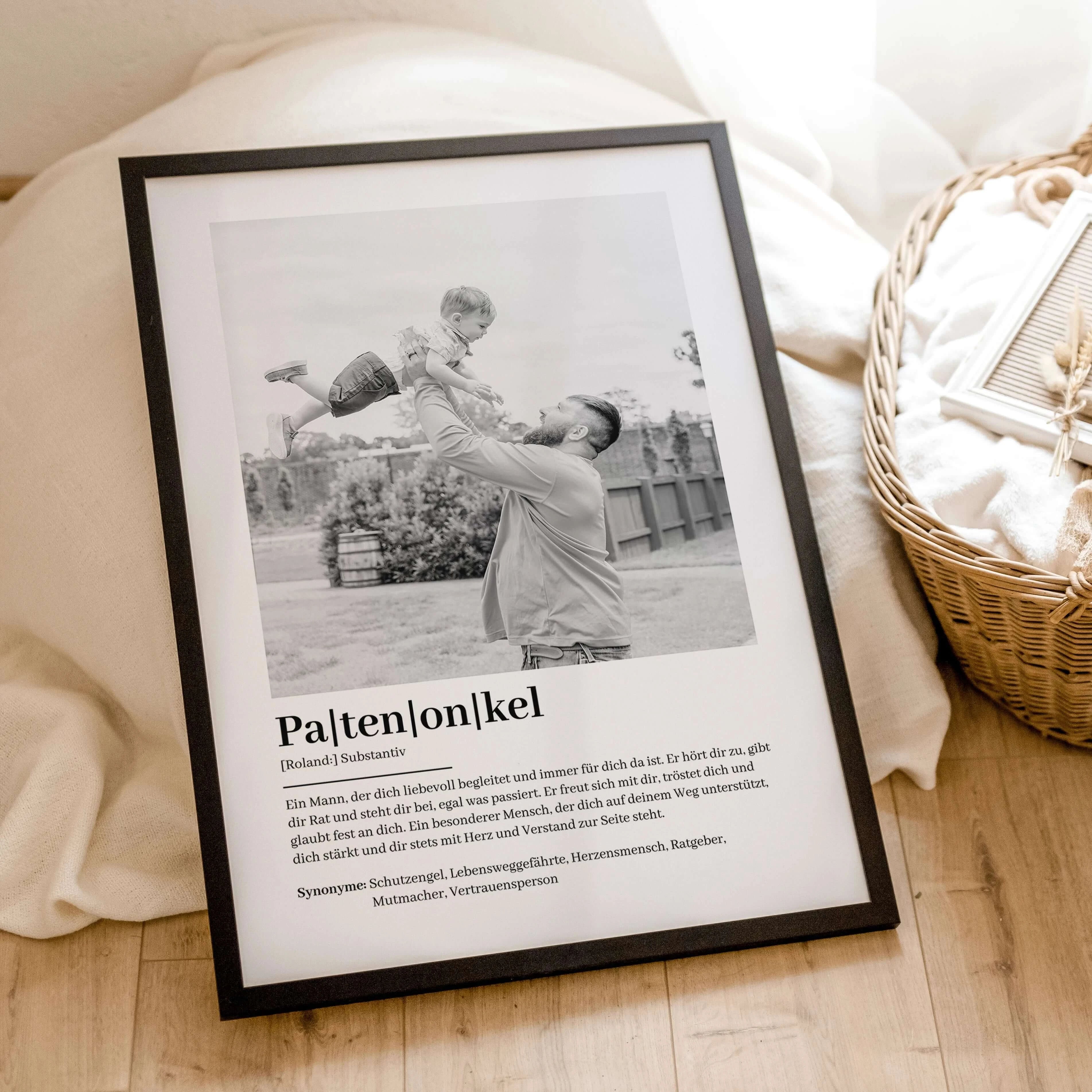 Patenonkel Definition Poster mit Foto-Personalisiertes Poster-famprints-Suchst du nach einem einzigartigen Geschenk für deinen Patenonkel? Unser Patenonkel Definition Poster mit Foto ist die perfekte Wahl! Dieses liebevoll gestaltete Poster zeigt auf beso