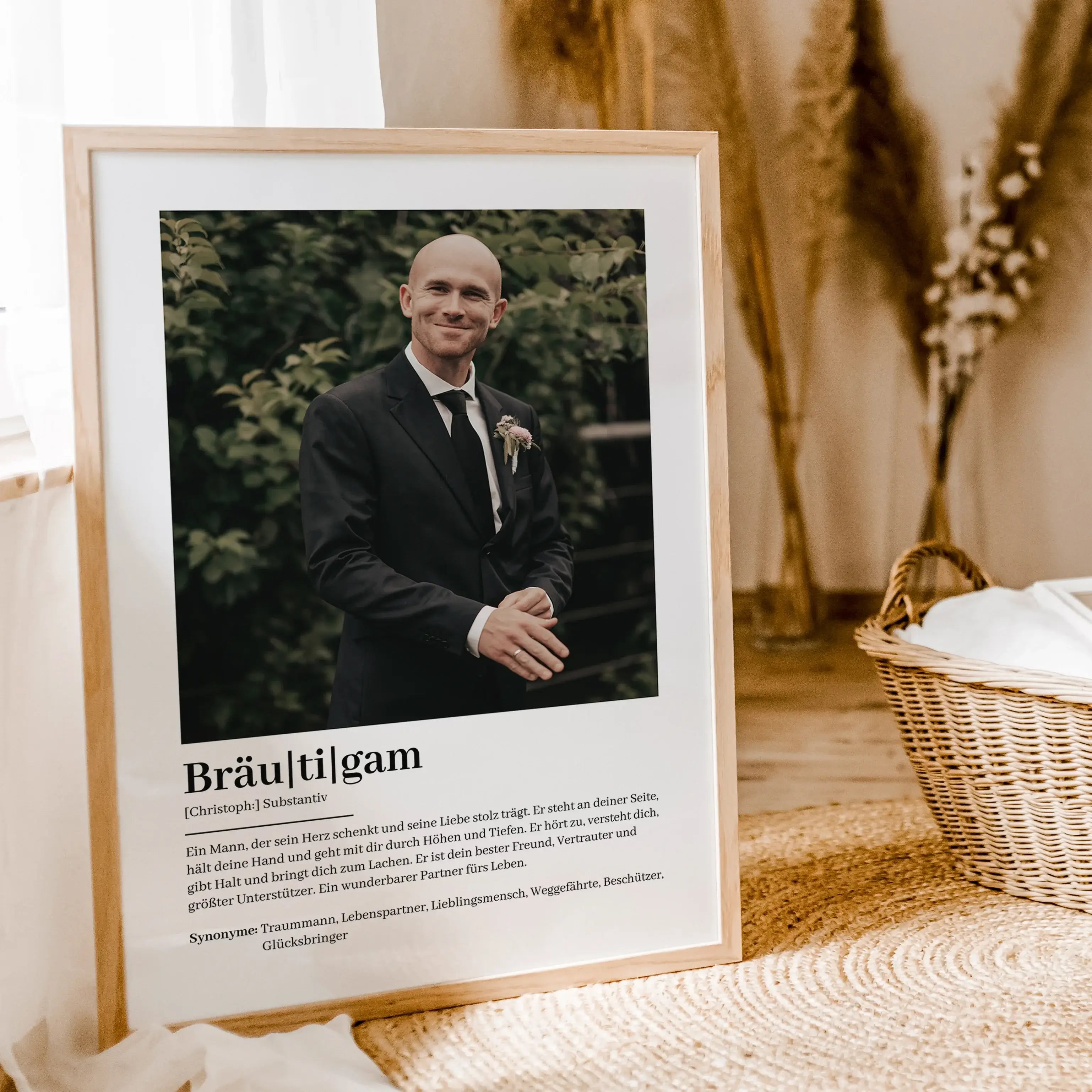 Bräutigam Definition Poster mit Foto-Personalisiertes Poster-famprints-Suchst du nach einem einzigartigen Geschenk für den Bräutigam? Unser Bräutigam Definition Poster mit Foto ist die perfekte Wahl! Dieses liebevoll gestaltete Poster zeigt auf kreative W