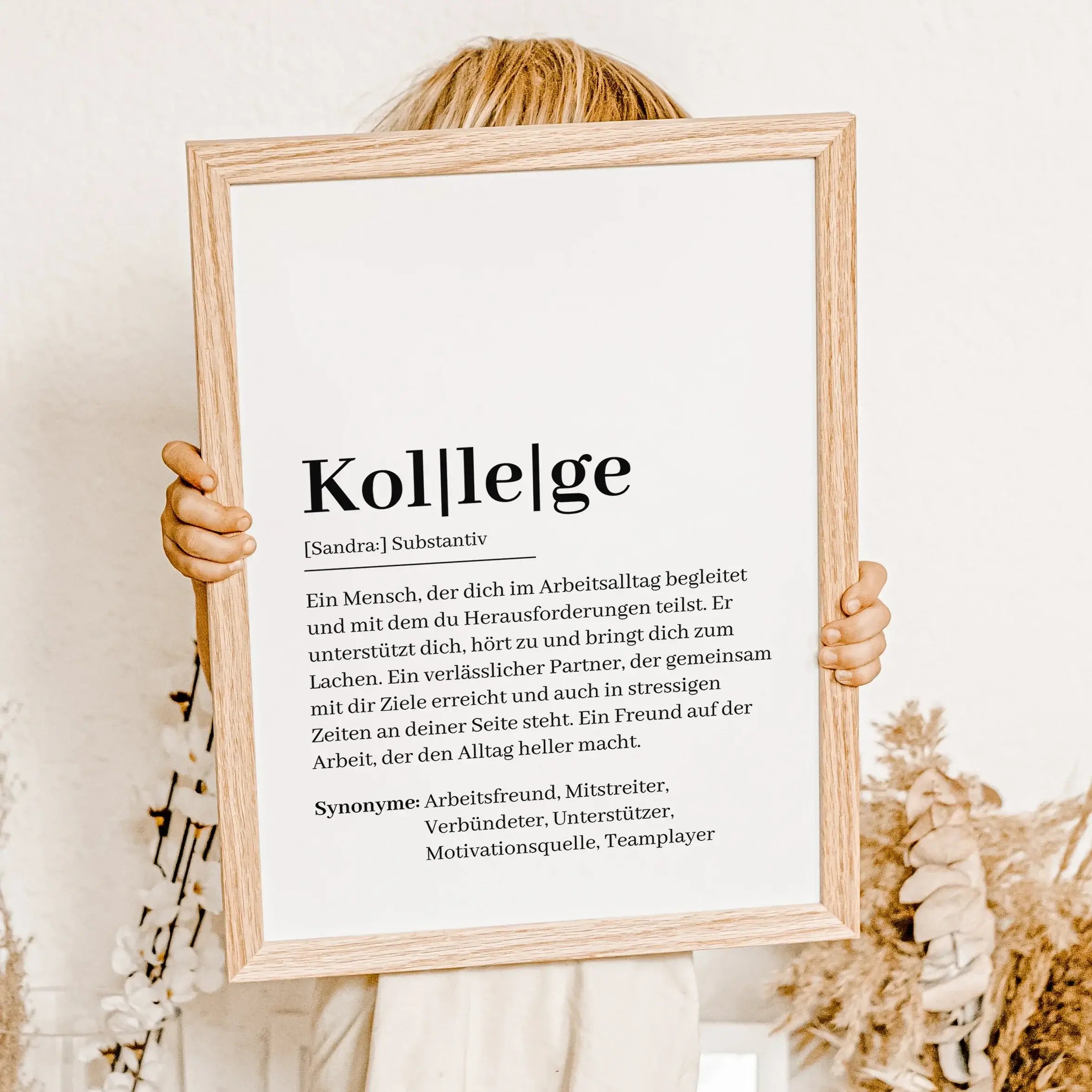 Kollege Definition Poster-Personalisiertes Poster-famprints-Suchst du nach einem besonderen Geschenk für deinen Kollegen? Unser Kollege Definition Poster ist die perfekte Wahl! Dieses liebevoll gestaltete Poster zeigt auf originelle und herzliche Weise, w