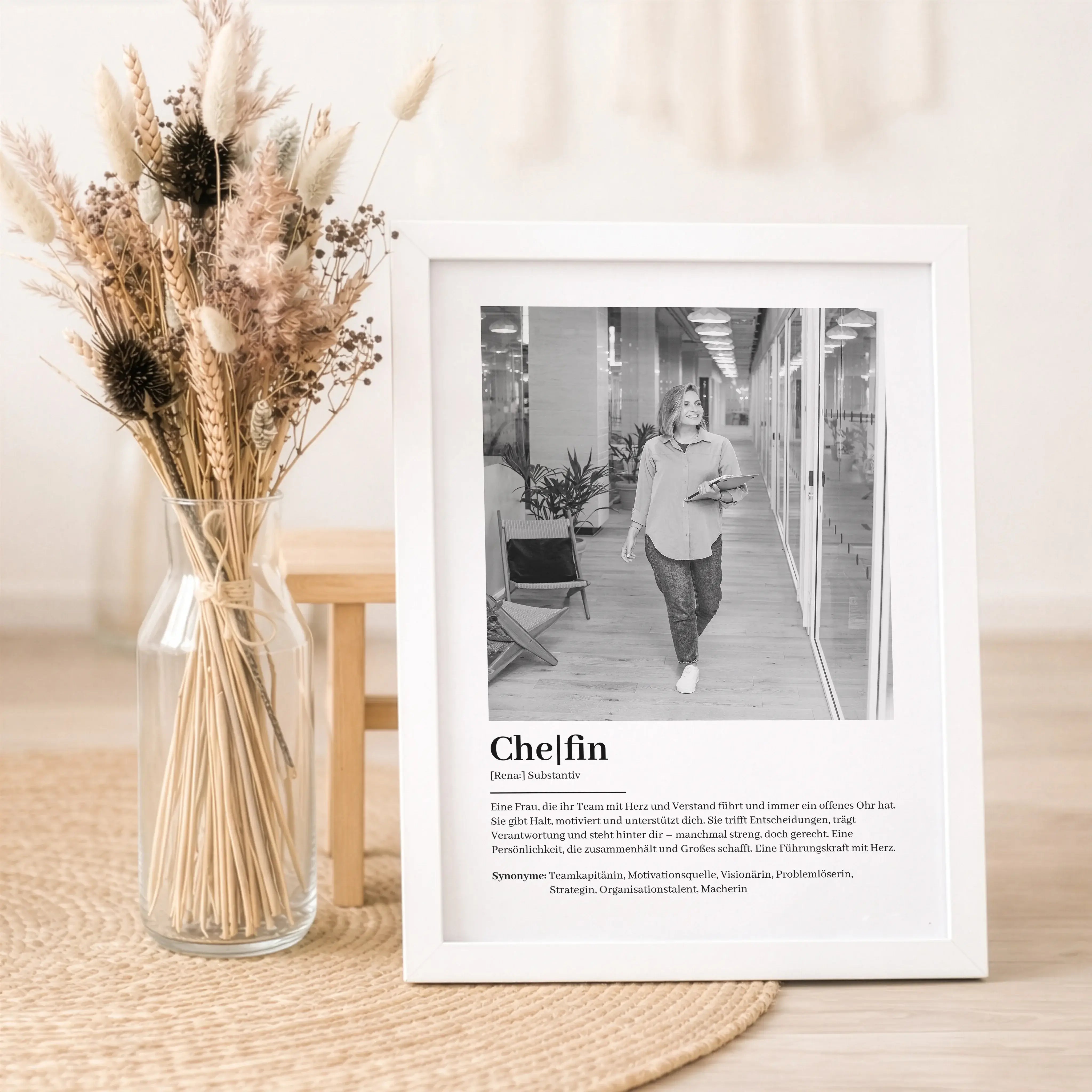 Chefin Definition Poster mit Foto-Personalisiertes Poster-famprints-Das Chefin Definition Poster mit Foto ist ein persönliches Statement für Wertschätzung und Anerkennung. Es verbindet eine moderne Definition mit deinem eigenen Bild und macht aus einem ei