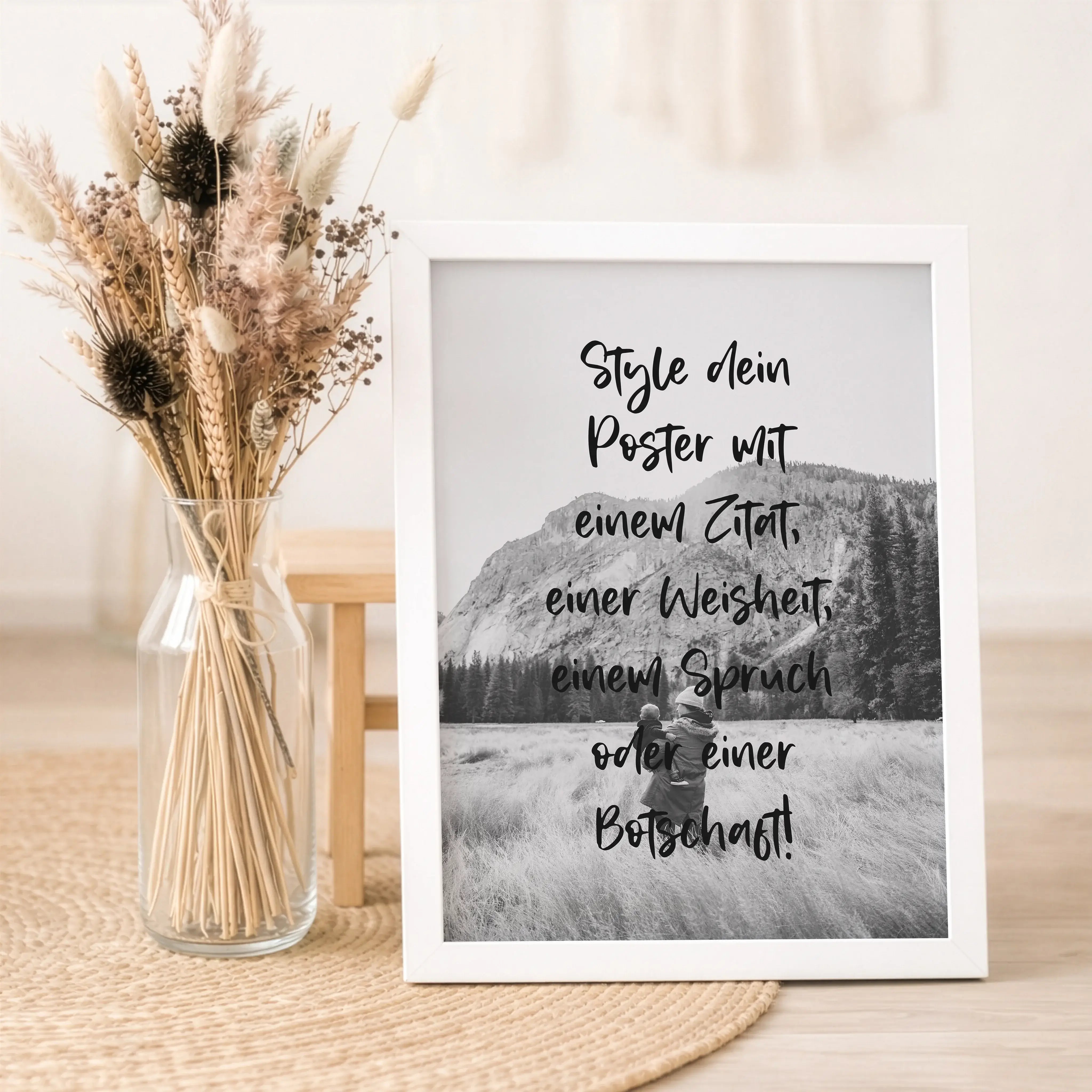 Text Poster mit Foto-Personalisiertes Poster-famprints-Mit einem Text Poster mit Foto von famprints gestaltest du ein persönliches Wandbild, das genau das ausdrückt, was dir wichtig ist. Du kombinierst dein eigenes Foto mit einem individuellen Text, einem