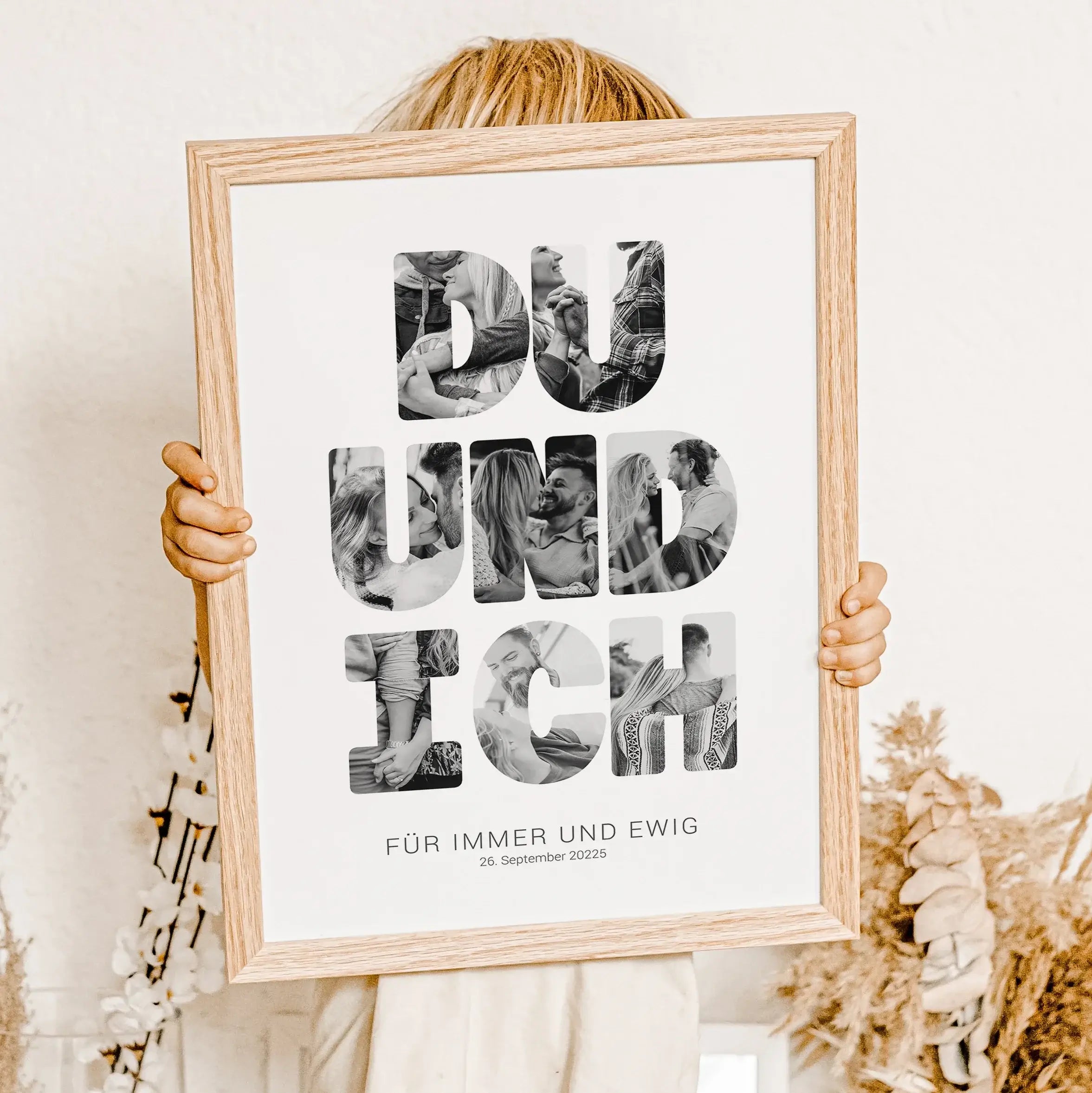 Foto Poster Du und ich - Personalisiertes Poster - famprints - Entdecke unser einzigartiges Foto Poster Du und ich – das perfekte personalisierte Geschenk zur Hochzeit, zum Hochzeitstag oder Valentinstag! Auf diesem besonderen Poster kannst du hinter jede