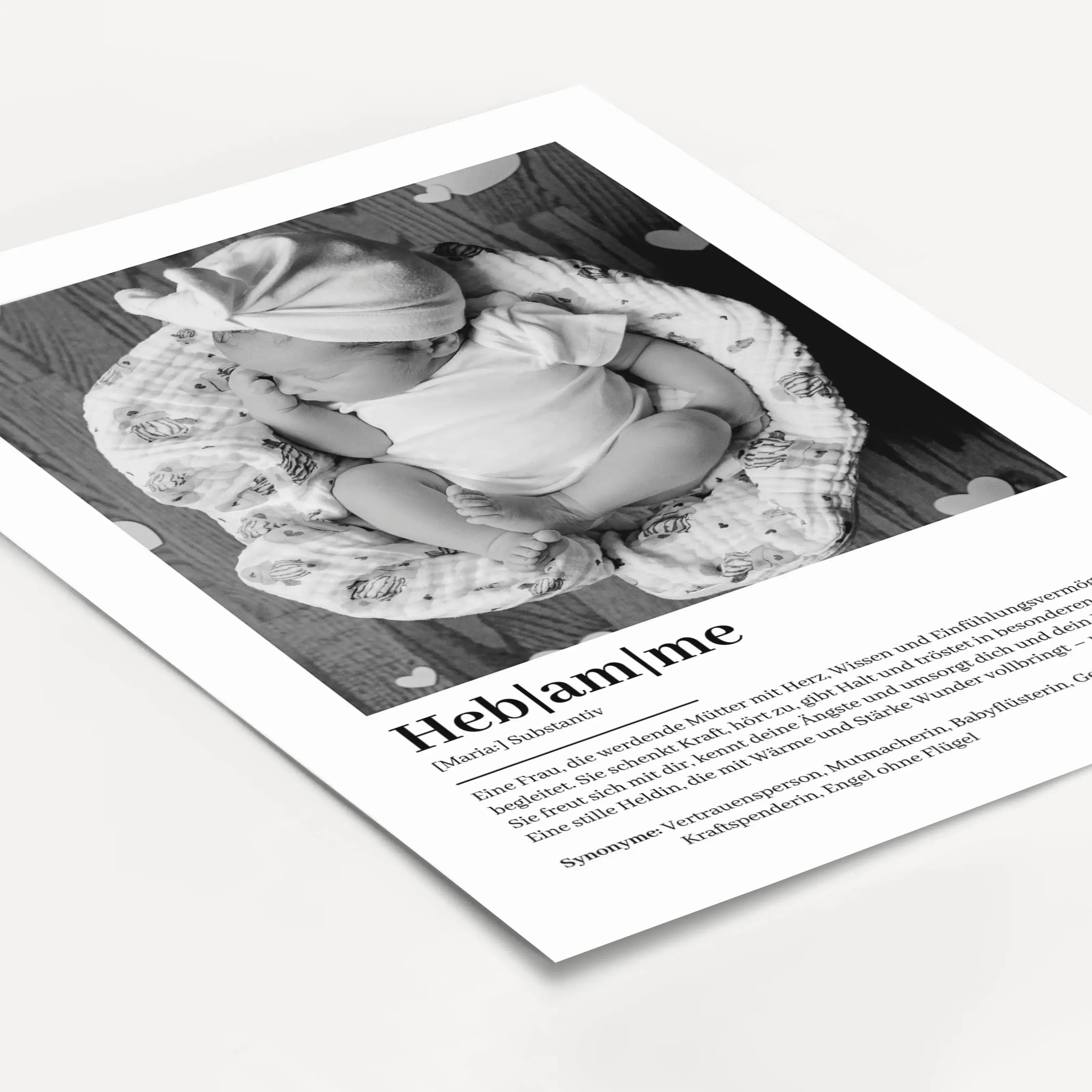 Hebamme Definition Poster mit Foto - Personalisiertes Poster - famprints - Suchst du ein besonderes Geschenk, um deiner Hebamme Danke zu sagen? Unser Hebamme Definition Poster mit Foto ist genau das Richtige! Dieses liebevoll gestaltete Poster zeigt auf e