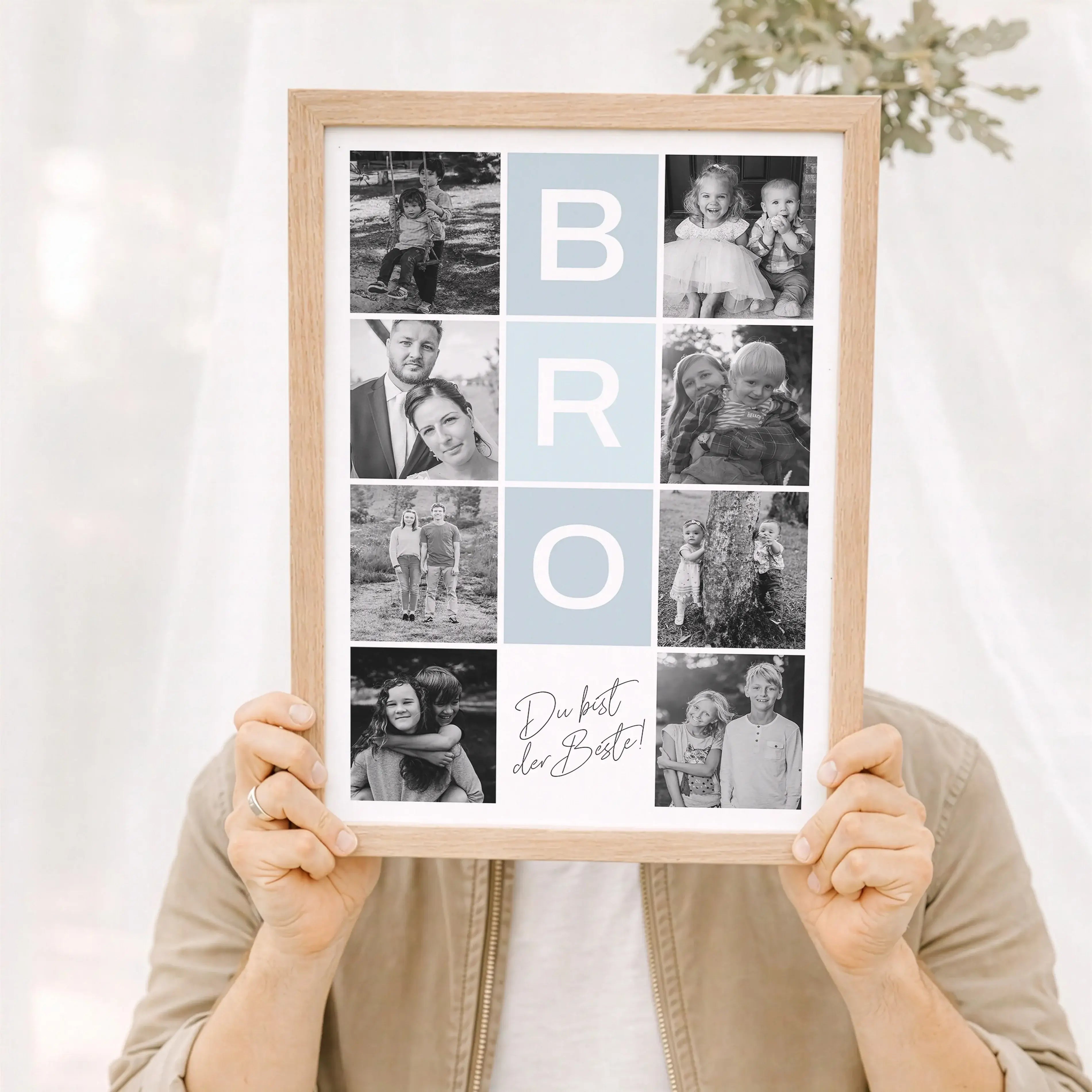 Bro Fotocollage-Personalisiertes Poster-famprints-Die Bro Fotocollage von famprints ist ein personalisiertes Poster für echte Bruder-Momente. Du gestaltest dein Design mit mehreren eigenen Fotos und machst daraus ein individuelles Wandbild, das eure Gesch
