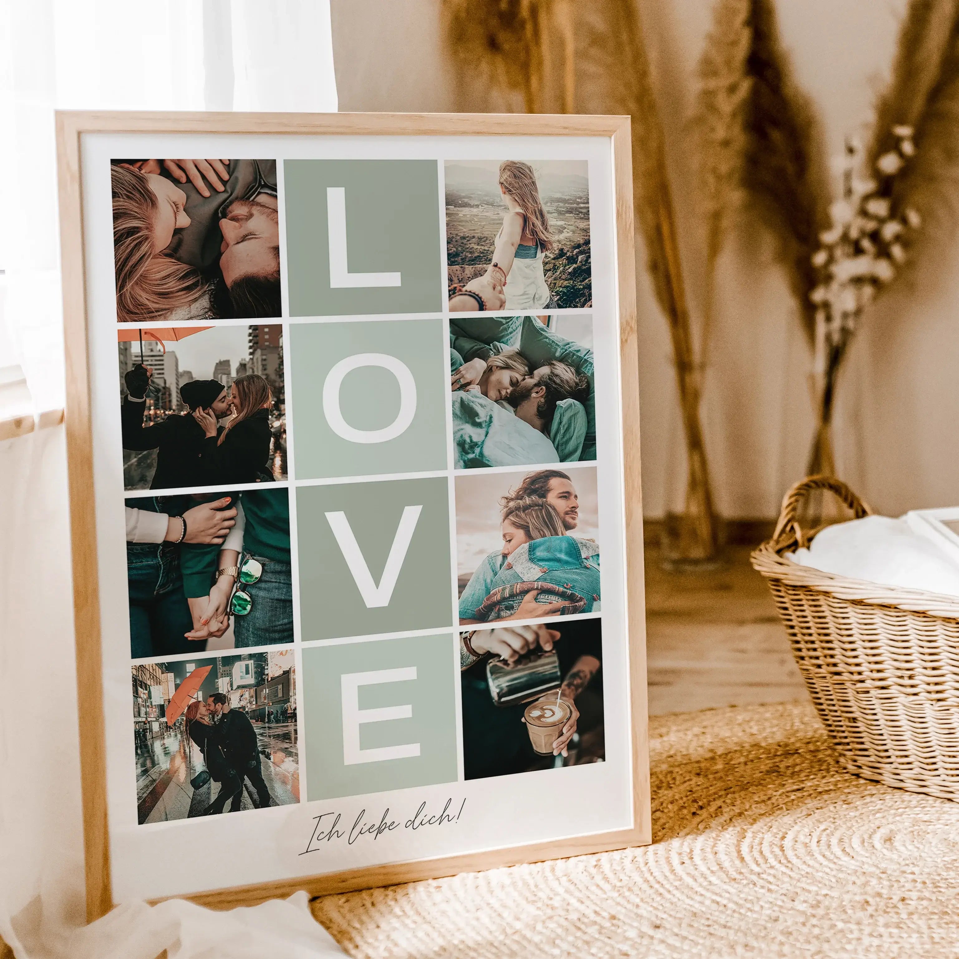 Love Fotocollage - Personalisiertes Poster - famprints - Entdecke die Love Fotocollage – das perfekte personalisierte Geschenk für deinen Partner oder deine Partnerin! Mit der Love Fotocollage kannst du eure schönsten gemeinsamen Momente in einer liebevol