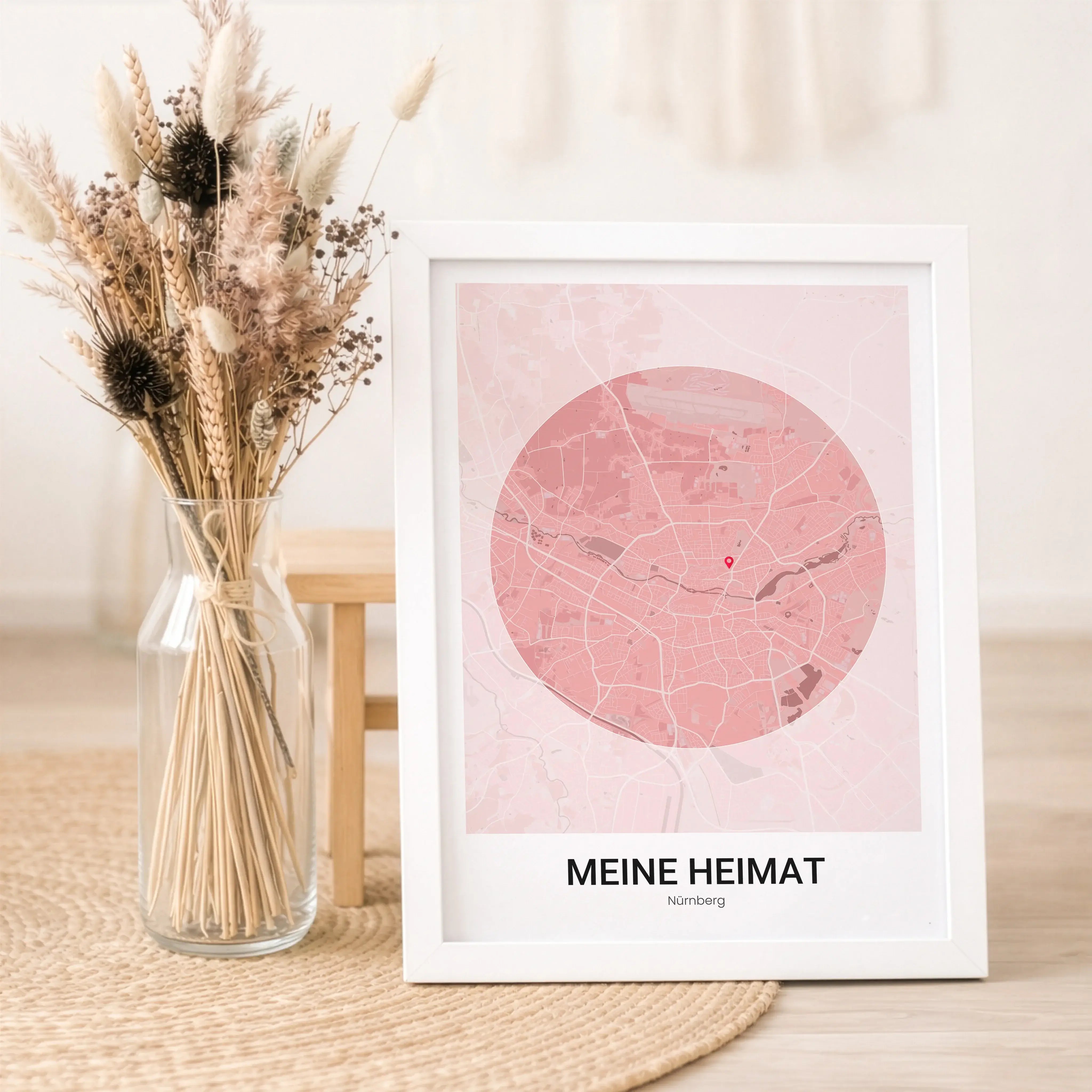 Stadtkarte Poster Circle modern-Personalisiertes Poster-famprints-Das Stadtkarte Poster Circle modern verwandelt einen Ort, der dir wichtig ist, in ein stilvolles Wandbild mit klarer, moderner Ästhetik. Du wählst deine Wunschstadt oder jeden beliebigen Or
