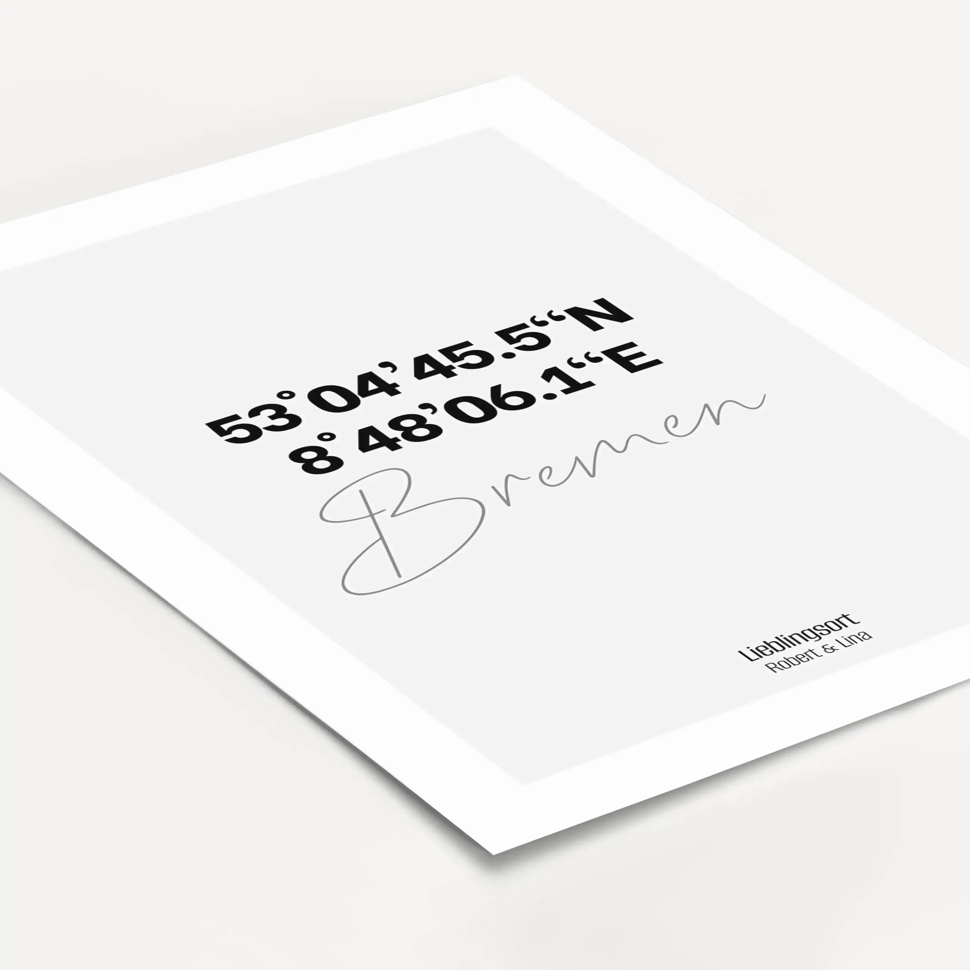 Stadtposter Koordinaten-famprints-Personalisiertes Poster-Kennst du das auch? Du kommst von einem herrlichen Urlaub zurück und möchtest am liebsten wieder zurück? Oder suchst nach dem perfekten Hochzeitsgeschenk für deine beste Freundin, die im schönen Ve