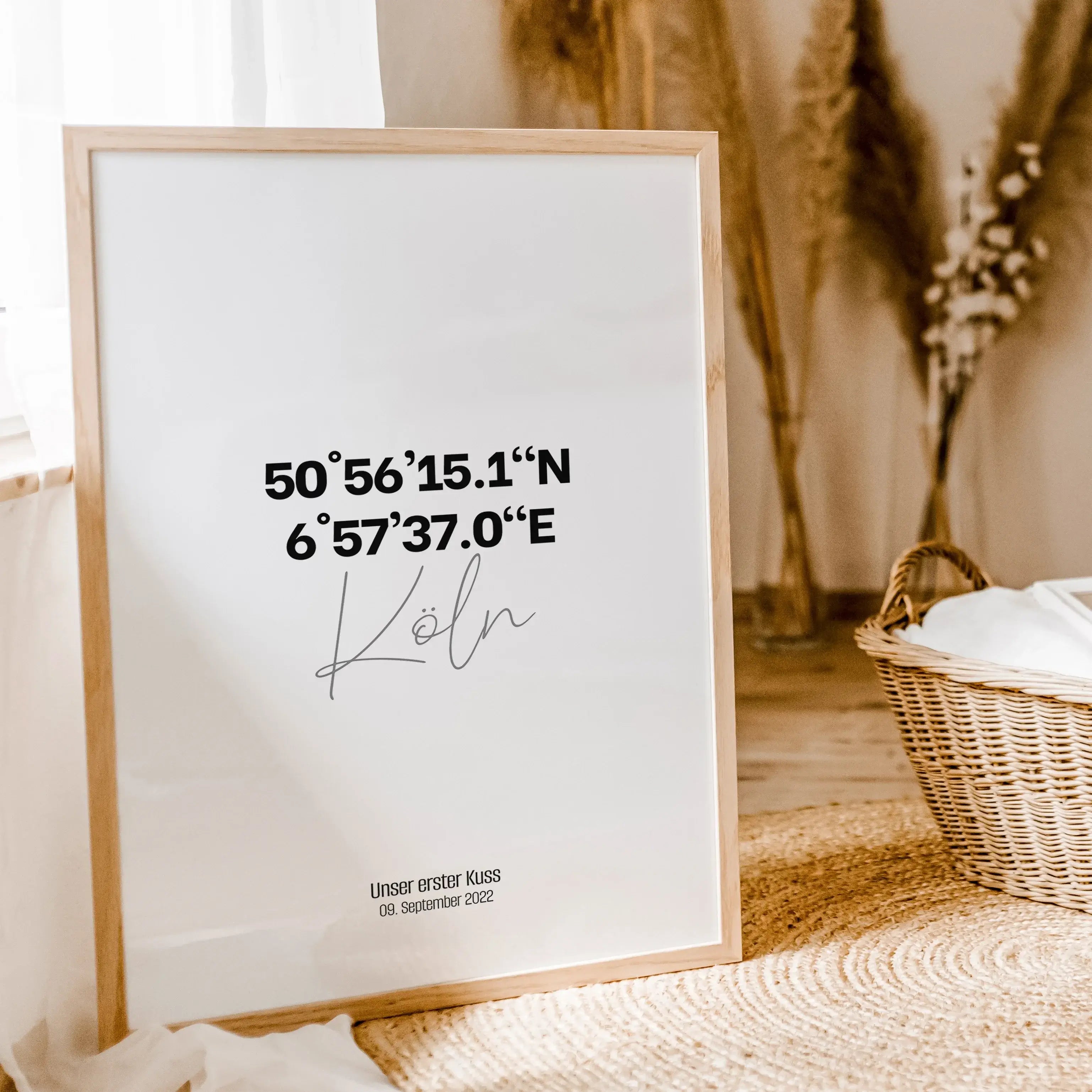 Stadtposter Koordinaten-famprints-Personalisiertes Poster-Kennst du das auch? Du kommst von einem herrlichen Urlaub zurück und möchtest am liebsten wieder zurück? Oder suchst nach dem perfekten Hochzeitsgeschenk für deine beste Freundin, die im schönen Ve