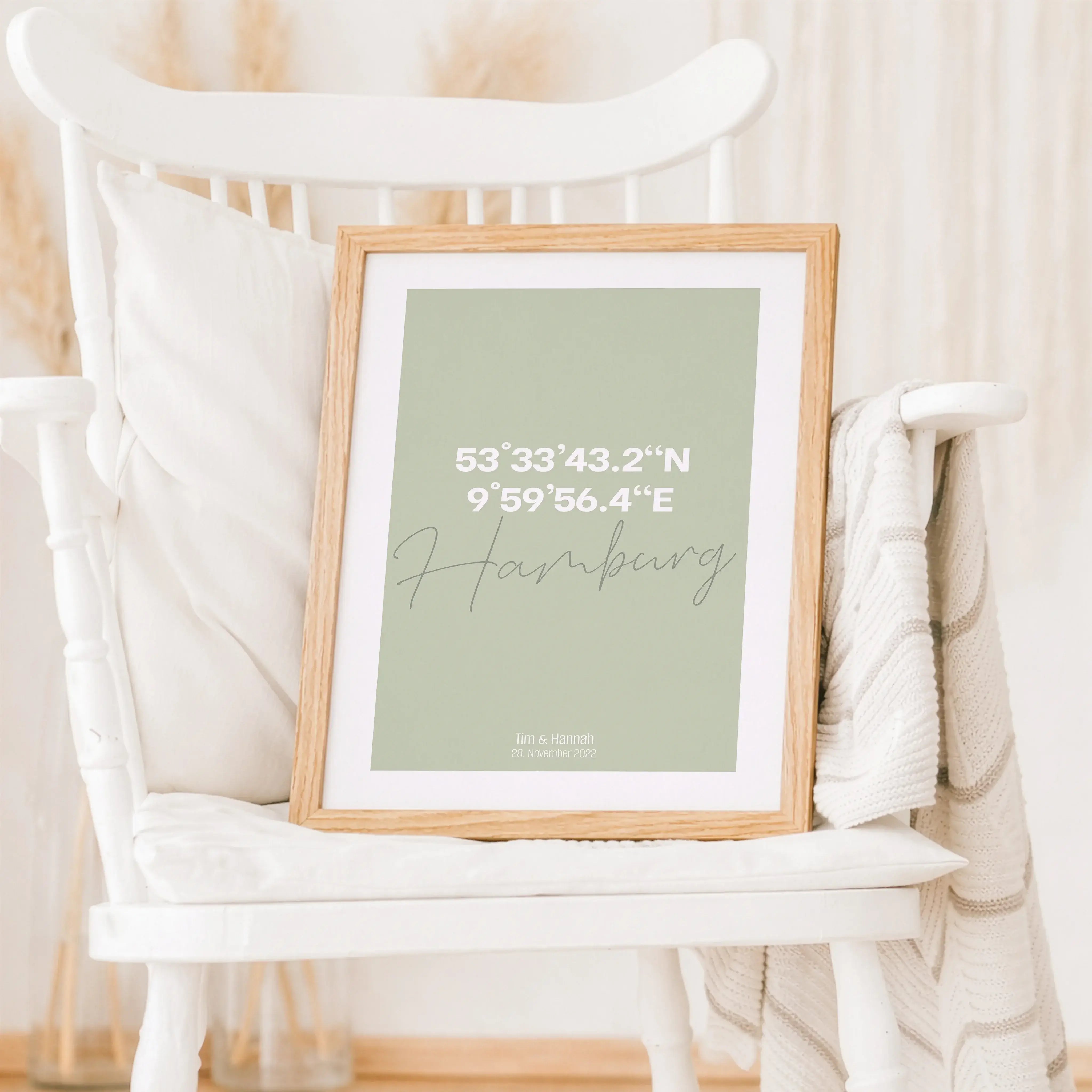 Stadtposter Koordinaten-Personalisiertes Poster-famprints-Mit einem Stadtposter Koordinaten hältst du einen Ort fest, der für dich eine besondere Bedeutung hat. Vielleicht der Platz, an dem ihr euch kennengelernt habt, der Ort eurer Hochzeit oder die Stad