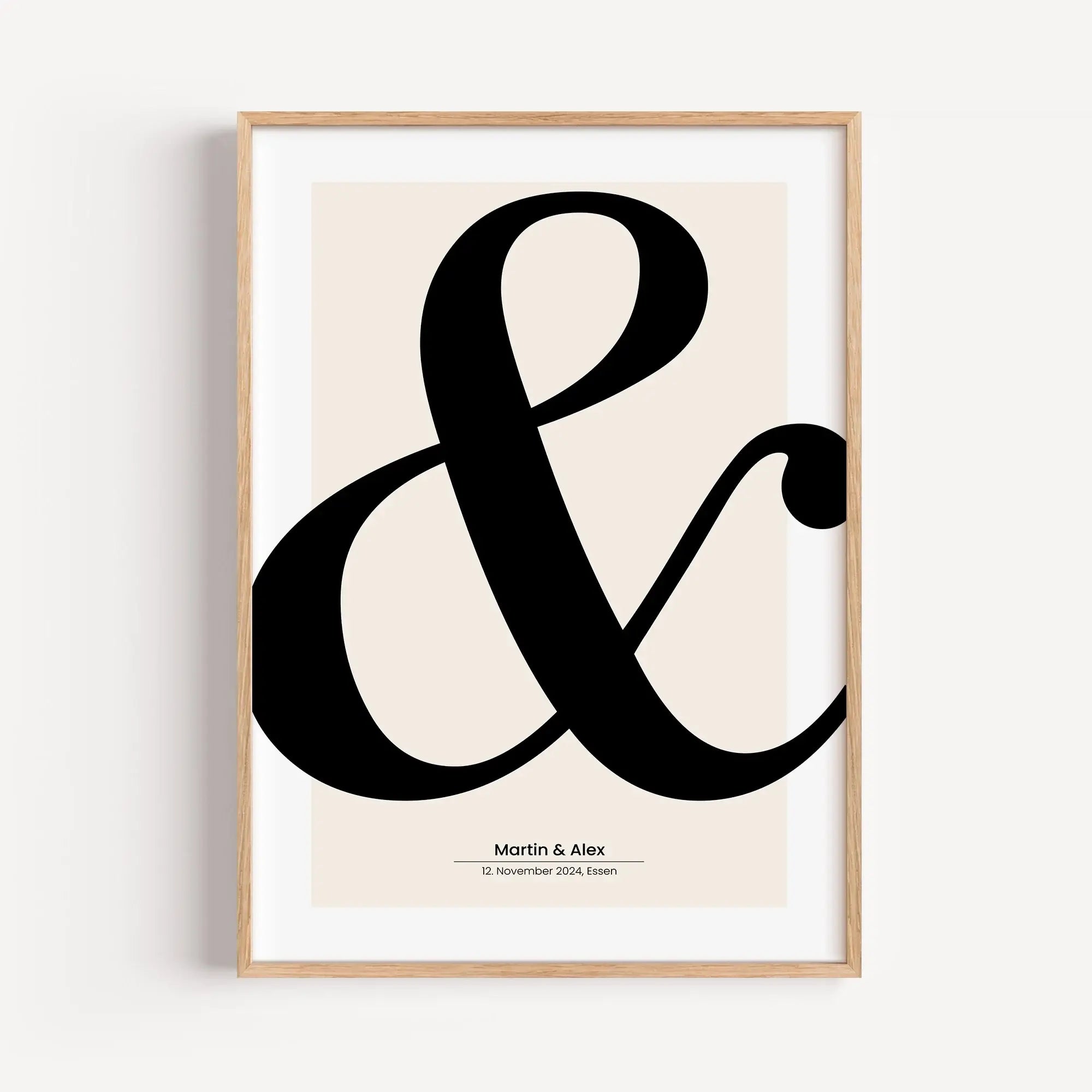 Hochzeitsposter '&'-famprints-Personalisiertes Poster-Das Hochzeitsposter '&' ist das perfekte Wandbild, um euren besonderen Tag in Erinnerung zu behalten. Du kannst das Poster mit euren Namen, dem Hochzeitsdatum oder Kennenlerndatum und anderen wichtigen