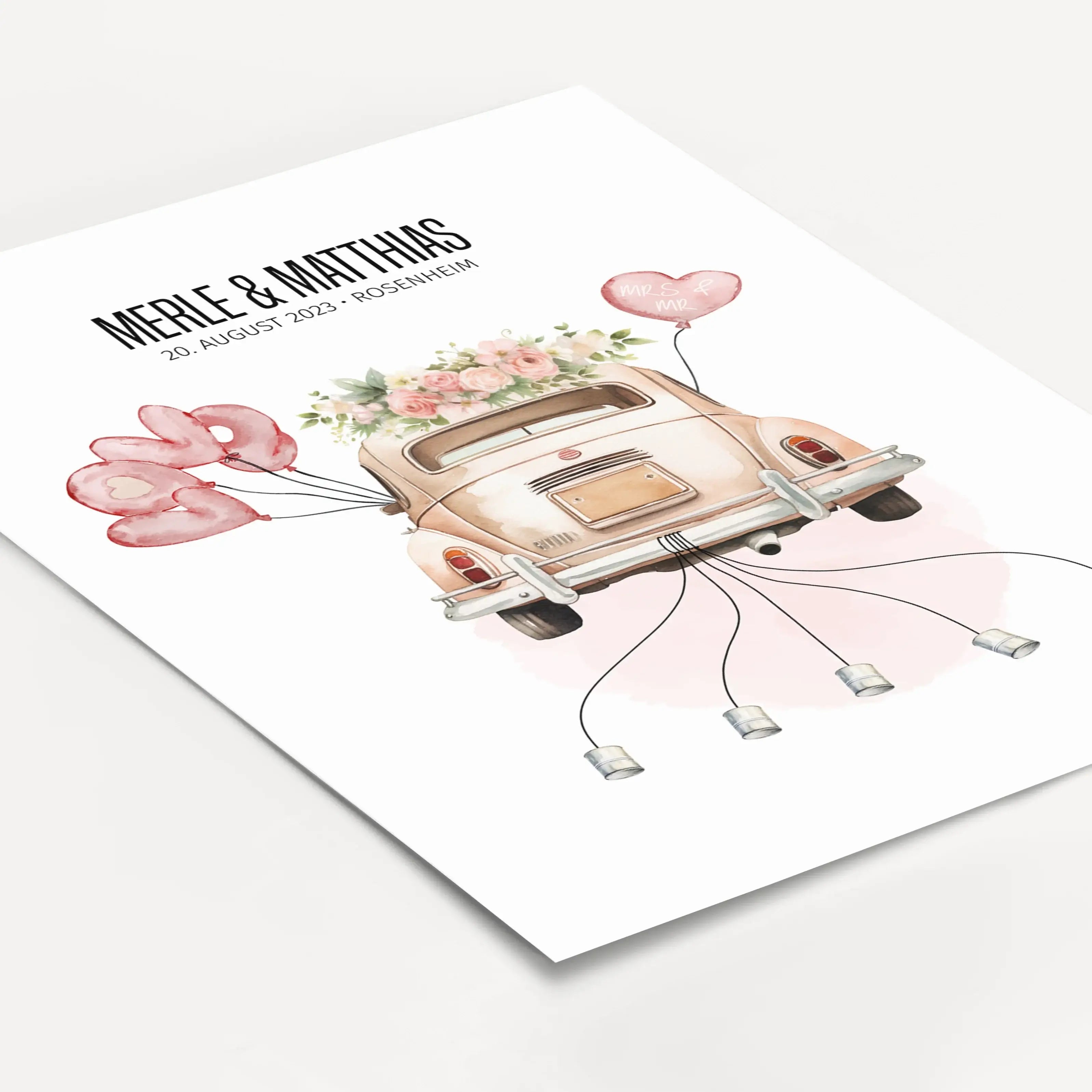 Geldgeschenk Poster Hochzeit-Personalisiertes Poster-famprints-Mit dem Geldgeschenk Poster Hochzeit verschenkst du Geld nicht einfach, sondern verwandelst es in einen echten Hingucker. Das liebevoll illustrierte Hochzeitsmotiv mit Auto, Herzballons und Bl
