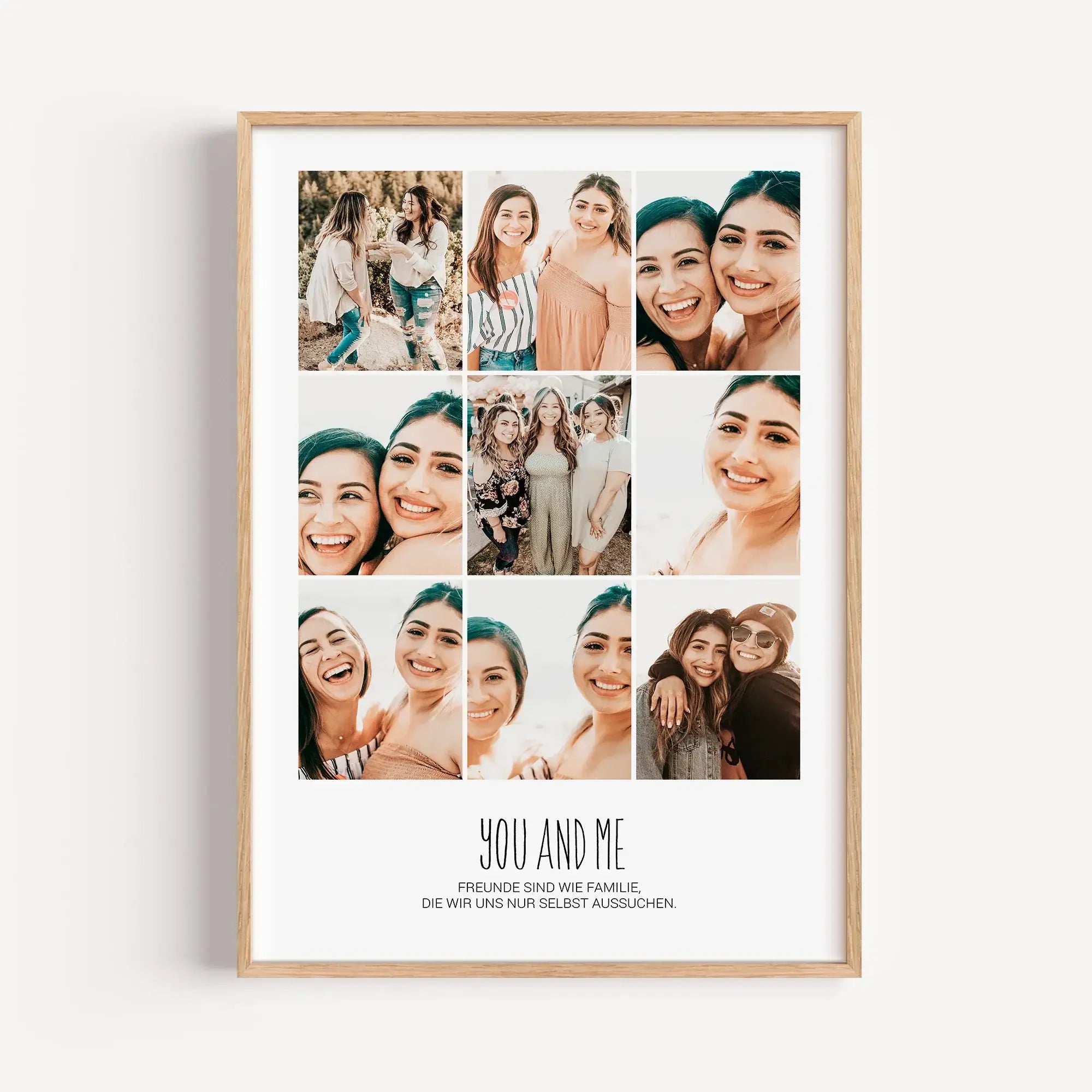 You and me Foto Poster-famprints-Personalisiertes Poster-Das You and me Foto Poster ist die perfekte Möglichkeit, deine Lieblingsmomente festzuhalten. Mit Platz für 9 Fotos und 2 personalisierbaren Textzeilen wird jedes Poster zu einem einzigartigen Kunst