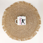 Emaille Tasse mit Namen Tischtennis-famprints-Emaille Tasse-Entdecke die perfekte Emaille Tasse für Tischtennis-Liebhaber! Mit dieser individuell gestaltbaren Tasse bringst du nicht nur Farbe in deinen Alltag, sondern schaffst auch ein einzigartiges Gesch