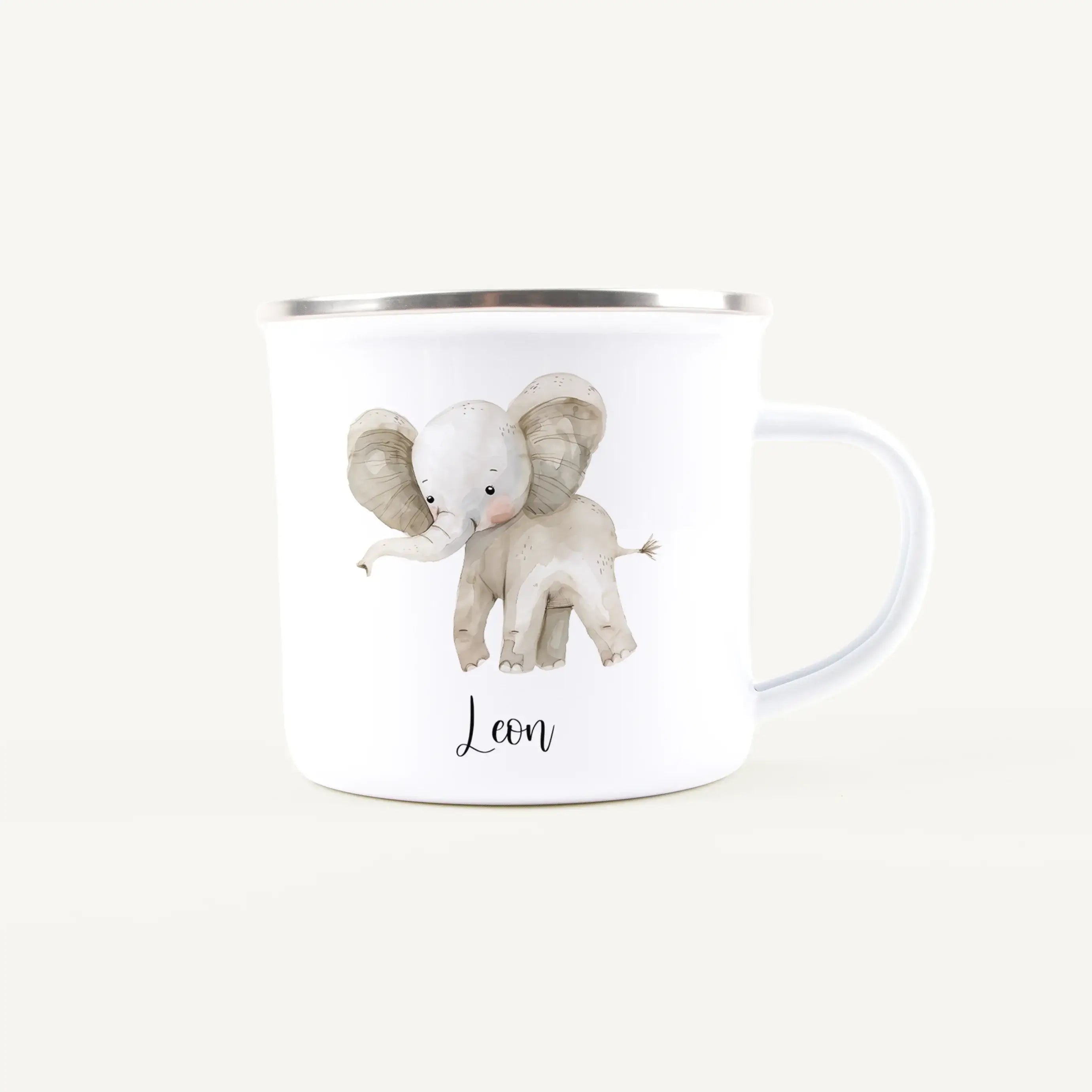 Emaille Tasse Elefant-Emaille Tasse-famprints-Die Emaille Tasse Elefant von famprints verwandelt deinen Lieblingsmoment in ein persönliches Geschenk, das Kinder wie Erwachsene gleichermaßen begeistert. Der sanfte Elefant im Aquarellstil kombiniert mit dei