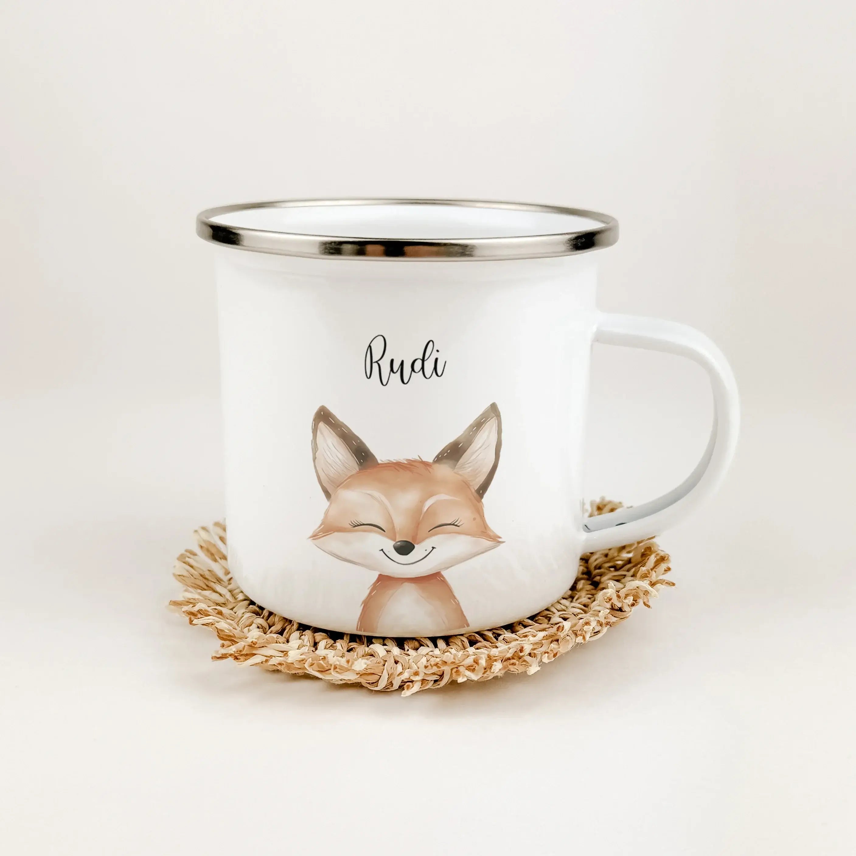 Emaille Tasse Fuchs Portrait-famprints-Emaille Tasse-Die Emaille Tasse Fuchs Portrait ist das ideale personalisierte Geschenk für kleine Tierliebhaber. Mit ihrem bezaubernden Fuchs-Porträt in lebendiger Aquarell-Optik wird sie garantiert zum Lieblingsbech