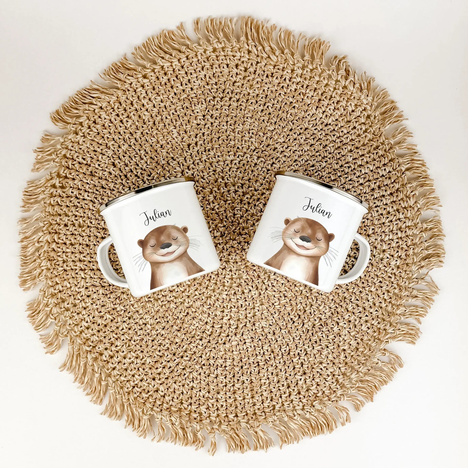 Emaille Tasse Otter Portrait-famprints-Emaille Tasse-Entdecke die einzigartige Emaille Tasse Otter Portrait – das perfekte personalisierte Geschenk für Kinder! Egal ob zur Einschulung, Taufe, zu Ostern, Weihnachten oder zum Geburtstag, dieser bezaubernde