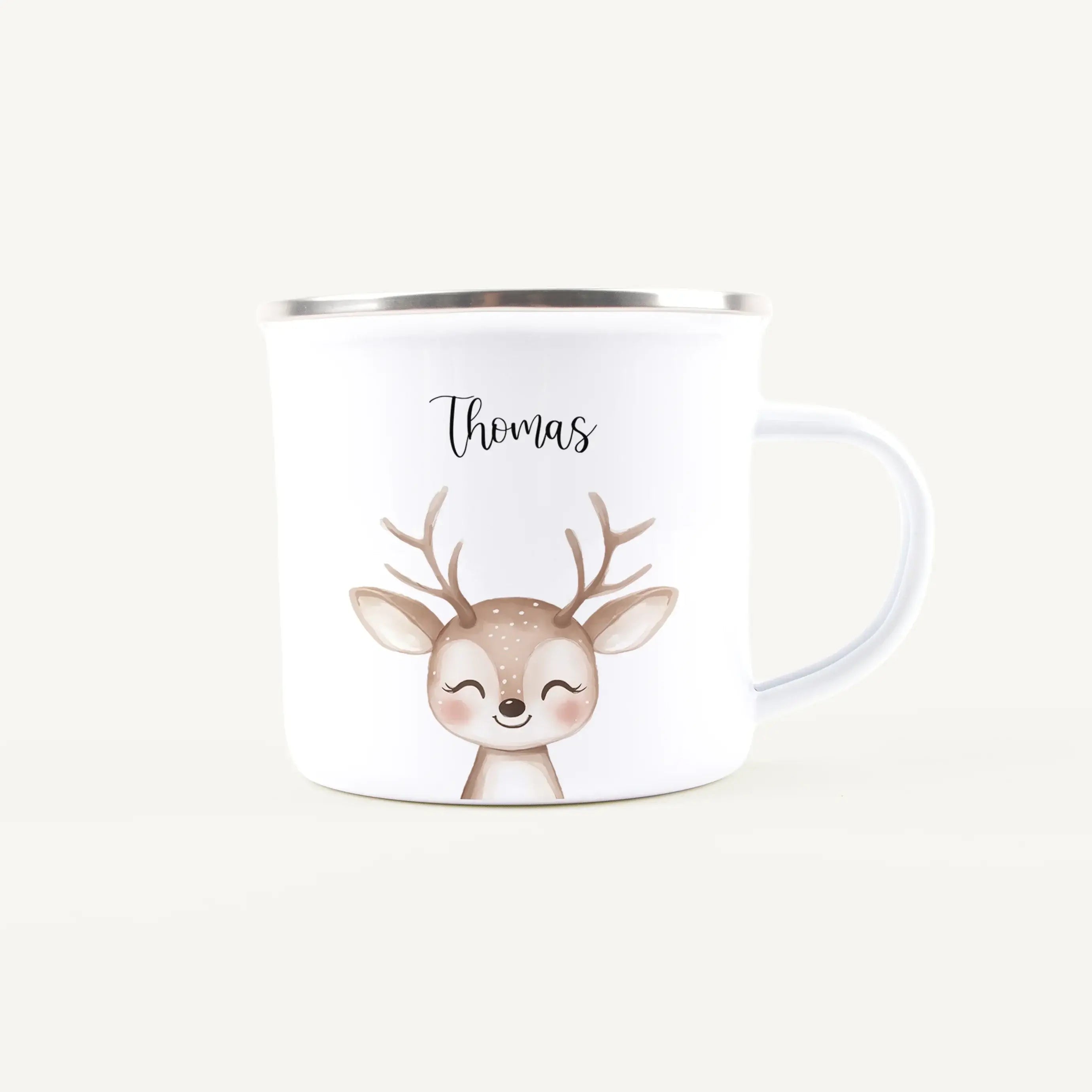 Emaille Tasse Reh Portrait-Emaille Tasse-famprints-Die Emaille Tasse Reh Portrait von famprints ist ein liebevoll gestaltetes, personalisiertes Geschenk für Kinder und Familien, die besondere Motive mögen. Das detailreiche Reh im Portrait-Stil passt perfe