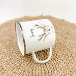 Emaille Tasse Reh Portrait-famprints-Emaille Tasse-Entdecke die bezaubernde Emaille Tasse Reh Portrait – das ideale personalisierte Geschenk für Kinder! Ob zur Einschulung, Taufe, Ostern oder Weihnachten, dieser Emaille Becher bringt Freude in jeden Anlas