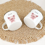 Emaille Tasse Schwein Portrait-famprints-Emaille Tasse-Die Emaille Tasse Schwein Portrait ist das perfekte personalisierte Geschenk für Kinder und macht jeden Anlass zu etwas Besonderem. Ob zu Einschulung, Taufe, Ostern, Weihnachten oder zum Geburtstag –