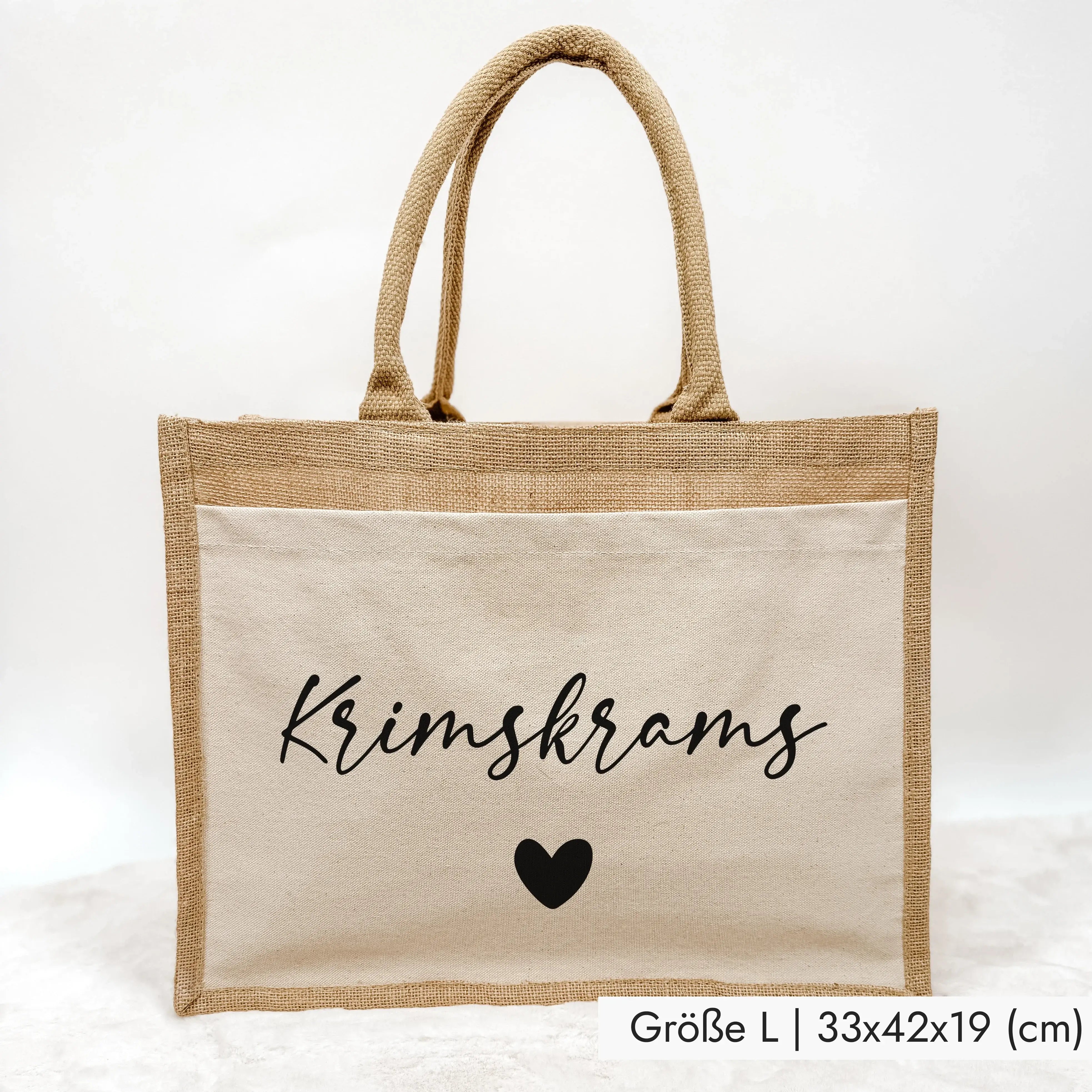 Jutetasche Wunschtext - Jutetasche - famprints - Entdecke die Jutetasche Wunschtext – dein persönlicher Begleiter für jeden Tag! Diese nachhaltige Jutetasche kannst du mit deinem Wunschtext individuell gestalten. Ob ein Name, ein besonderes Wort oder ein