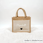Jutetasche Wunschtext - Jutetasche - famprints - Entdecke die Jutetasche Wunschtext – dein persönlicher Begleiter für jeden Tag! Diese nachhaltige Jutetasche kannst du mit deinem Wunschtext individuell gestalten. Ob ein Name, ein besonderes Wort oder ein