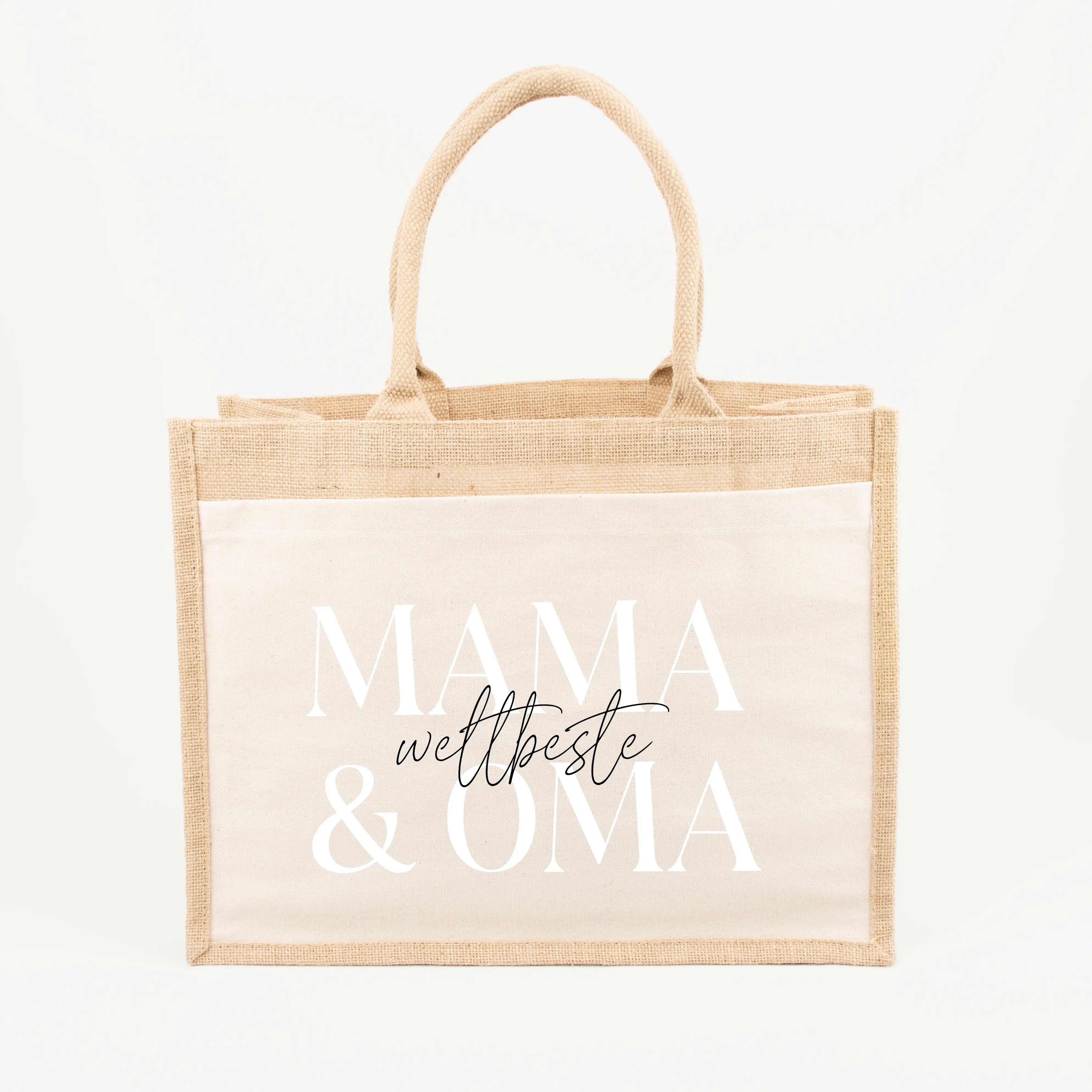 Jutetasche beste Mama + Oma-Jutetasche-famprints-Diese Jutetasche beste Mama + Oma ist ein liebevolles Statement für Frauen, die beides sind und genau dafür geschätzt werden. Ob im Alltag, beim Einkaufen oder als stilvolle Begleitung unterwegs – die Tasch
