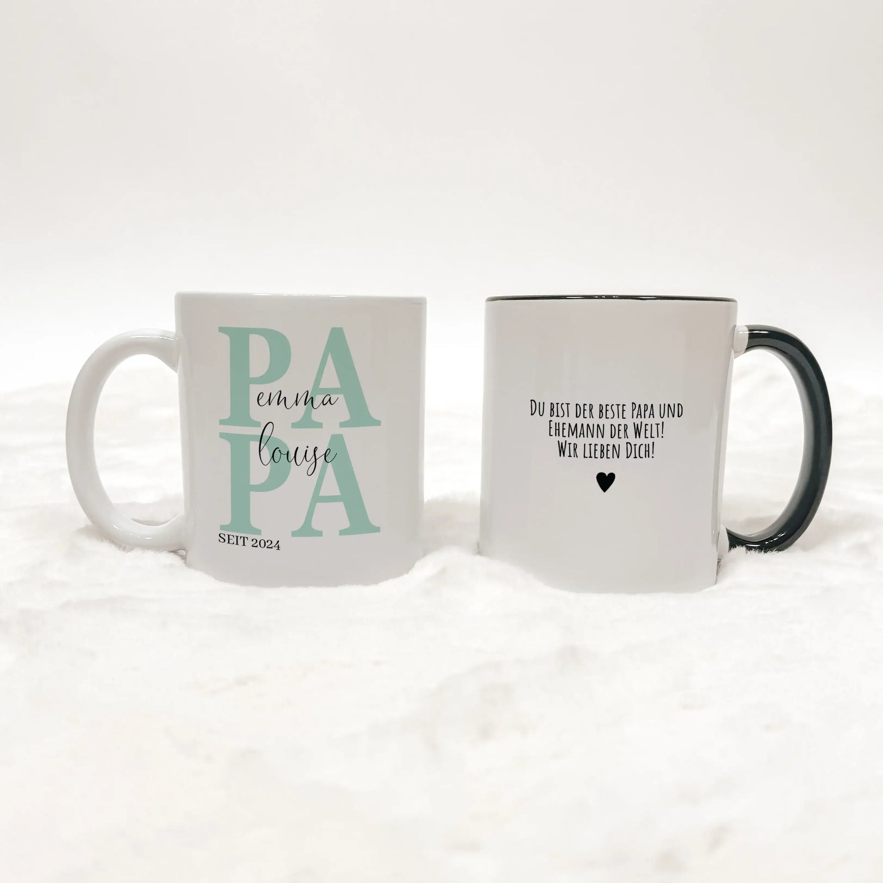 Tasse Papa seit - Keramik Tasse - famprints - Entdecke die Tasse Papa seit – das perfekte Geschenk, um Väter zu feiern und ihnen ein Lächeln ins Gesicht zu zaubern. Mit dieser personalisierten Keramik-Tasse, die Platz für die Namen der Kinder und das Jahr