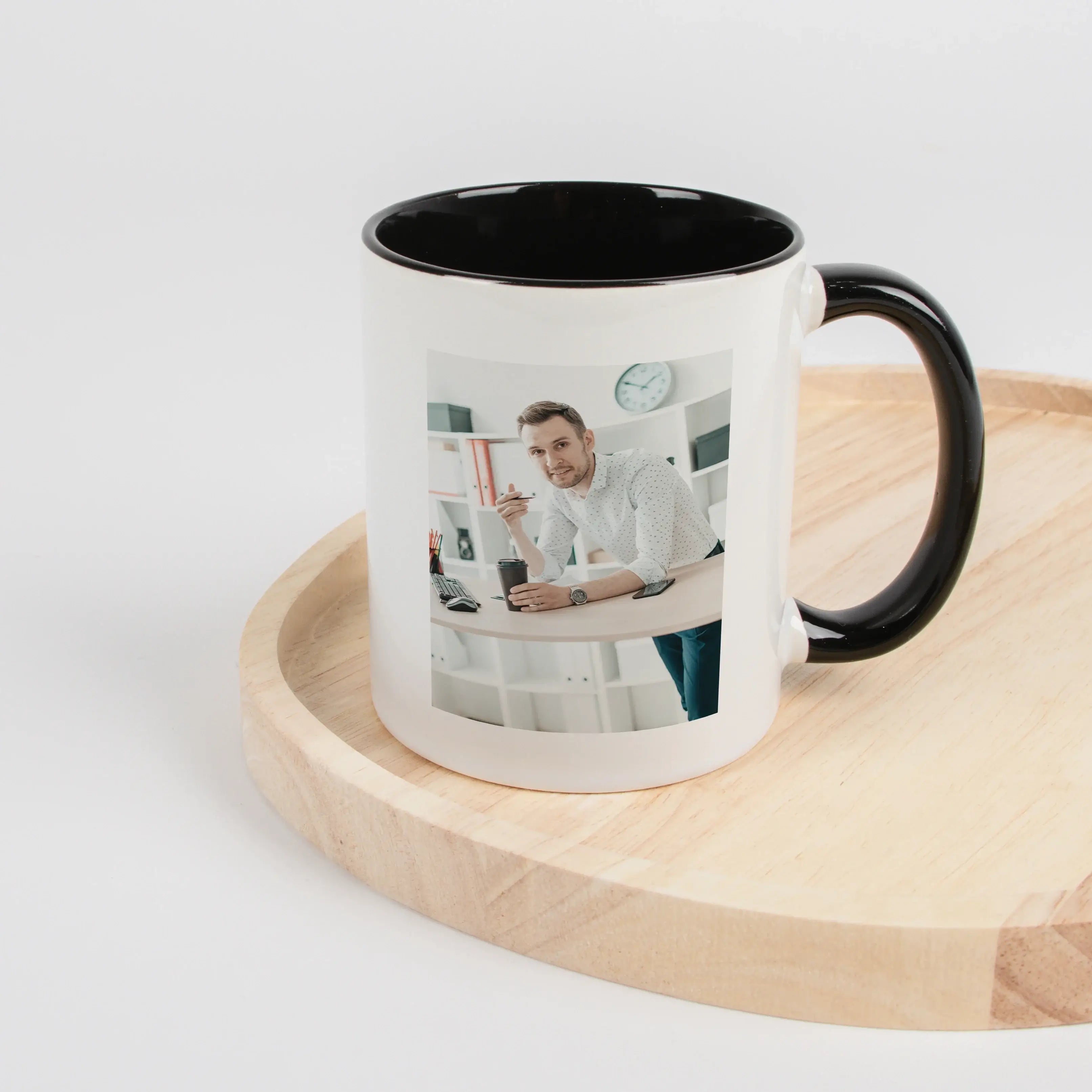 Tasse Definition Büromensch-Keramik Tasse-famprints-Mit der Tasse Definition Büromensch schenkst du einem Menschen im Büroalltag ein kleines Augenzwinkern mit persönlicher Note. Der Duden Stil macht den Spruch sofort verständlich, charmant und herrlich na