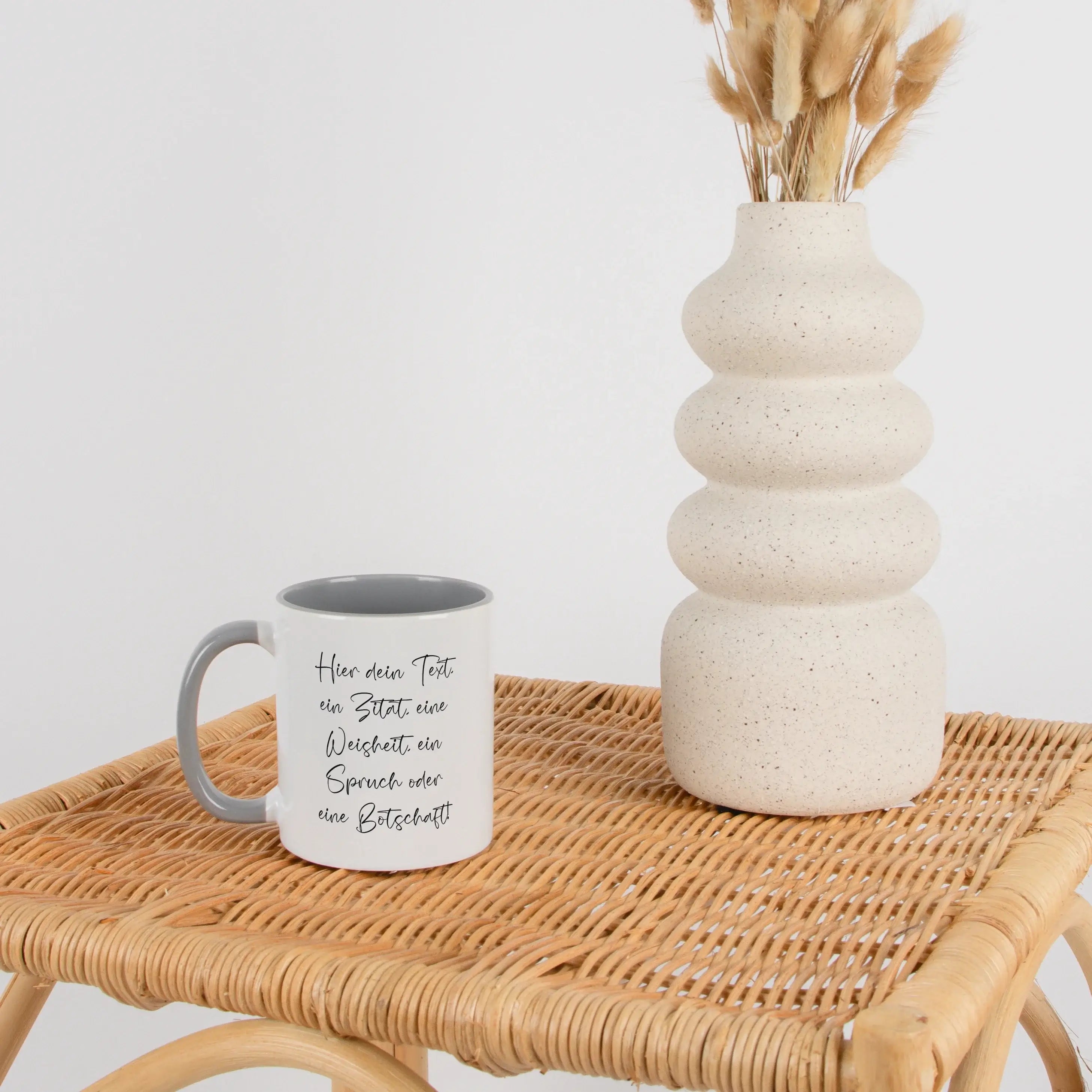 Tasse mit Text-Keramik Tasse-famprints-Tasse mit Text von famprints ist mehr als nur ein Becher für Kaffee oder Tee. Du gestaltest sie mit deinem eigenen Spruch, Namen oder einer persönlichen Botschaft und machst daraus ein echtes Unikat. Ob liebevolle Wo