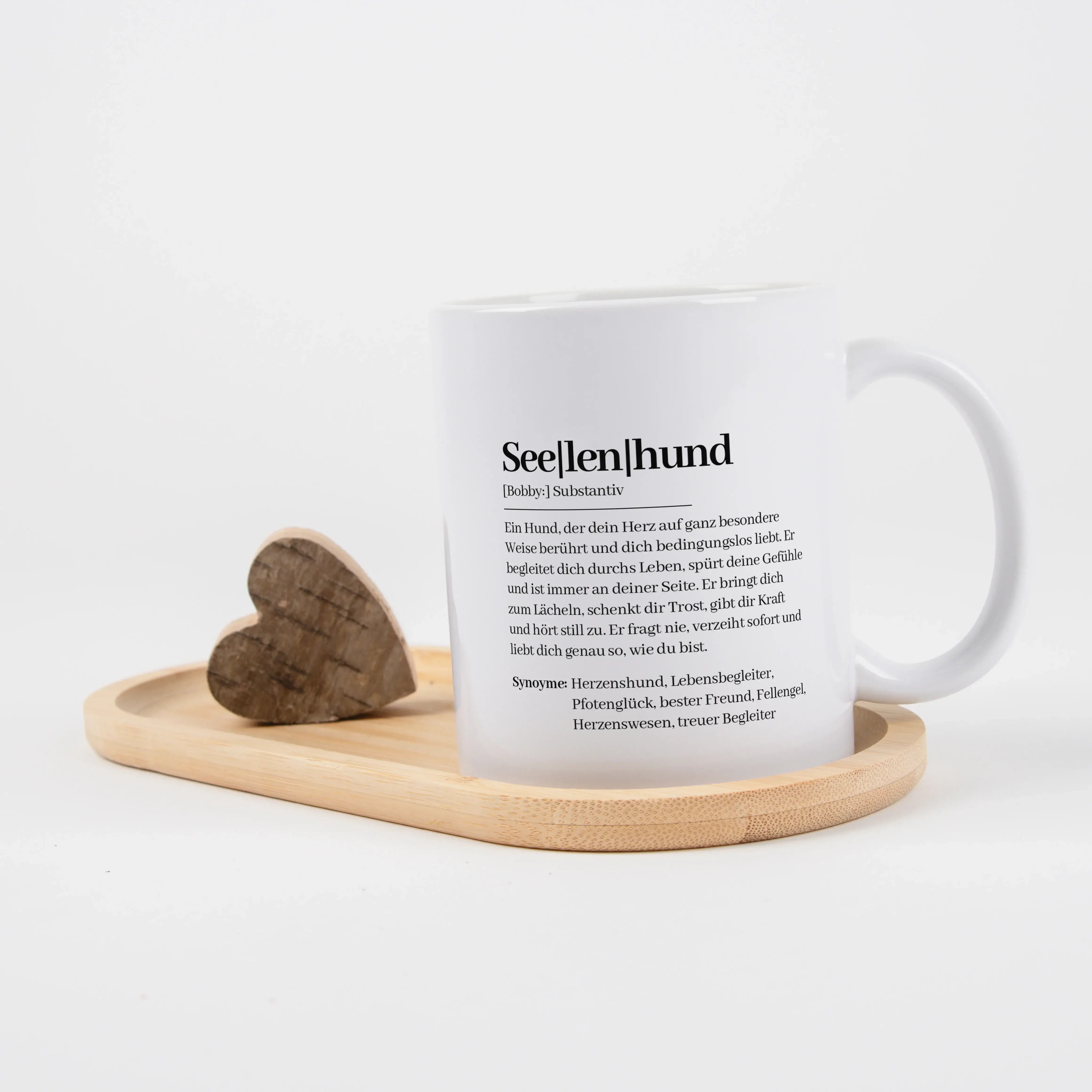 Tasse Definition Seelenhund-Keramik Tasse-famprints-Manche Hunde sind nicht einfach nur Haustiere. Sie sind ein Teil von dir, verstehen dich ohne viele Worte und hinterlassen Spuren im Herzen. Genau dafür steht die Tasse Definition Seelenhund von famprint