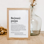 Bonuspapa Definition Poster-famprints-Personalisiertes Poster-Suchst du ein besonderes Geschenk für deinen Bonuspapa? Unser Bonuspapa Definition Poster zeigt auf liebevolle und wertschätzende Weise, was einen Bonuspapa ausmacht. Du kannst das Poster indiv